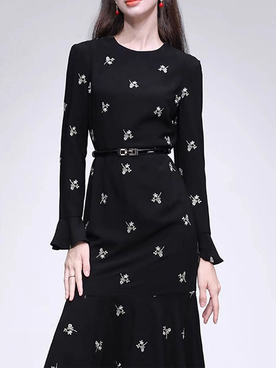 Black Embroidered Flowers Long Sleeve 1940S Fishtail Vintage Dress