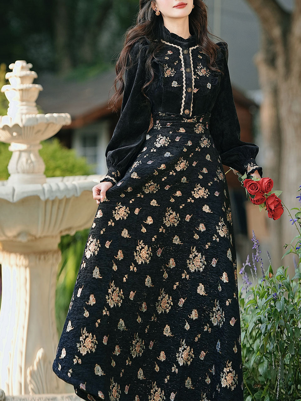 1950S Vintage Black Embroidered Puffed Sleeve Shirt And Swing Skirt Set