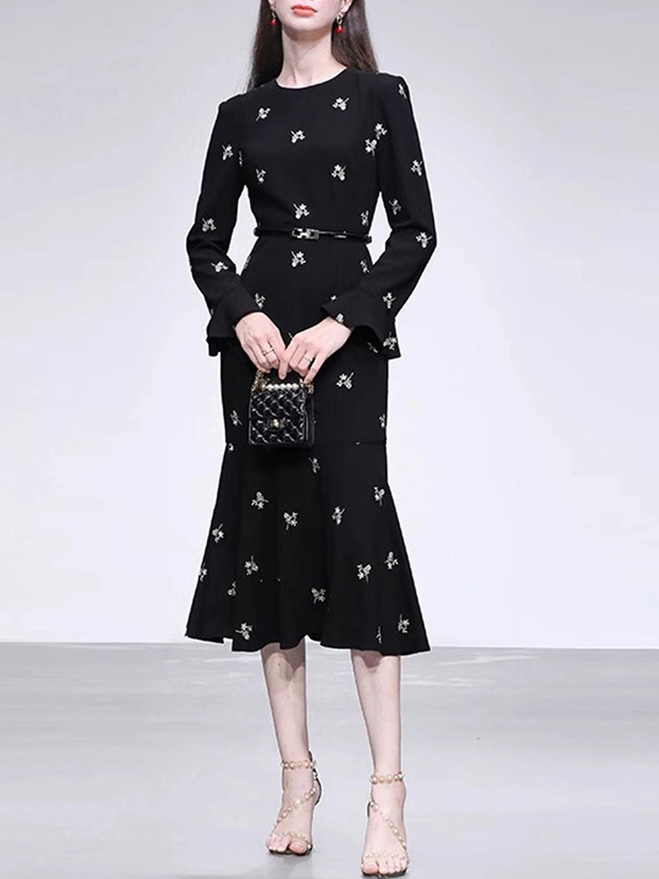 Black Embroidered Flowers Long Sleeve 1940S Fishtail Vintage Dress