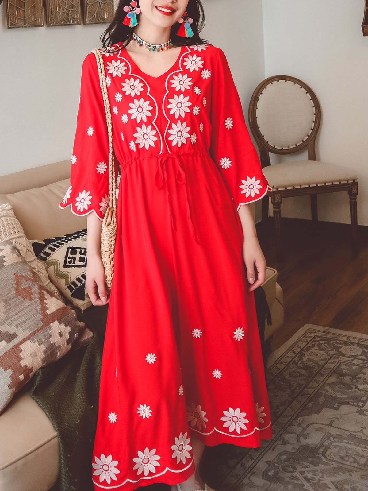Jolly Vintage Embroidered Floral 3/4 Sleeves V Neck Boho Dress