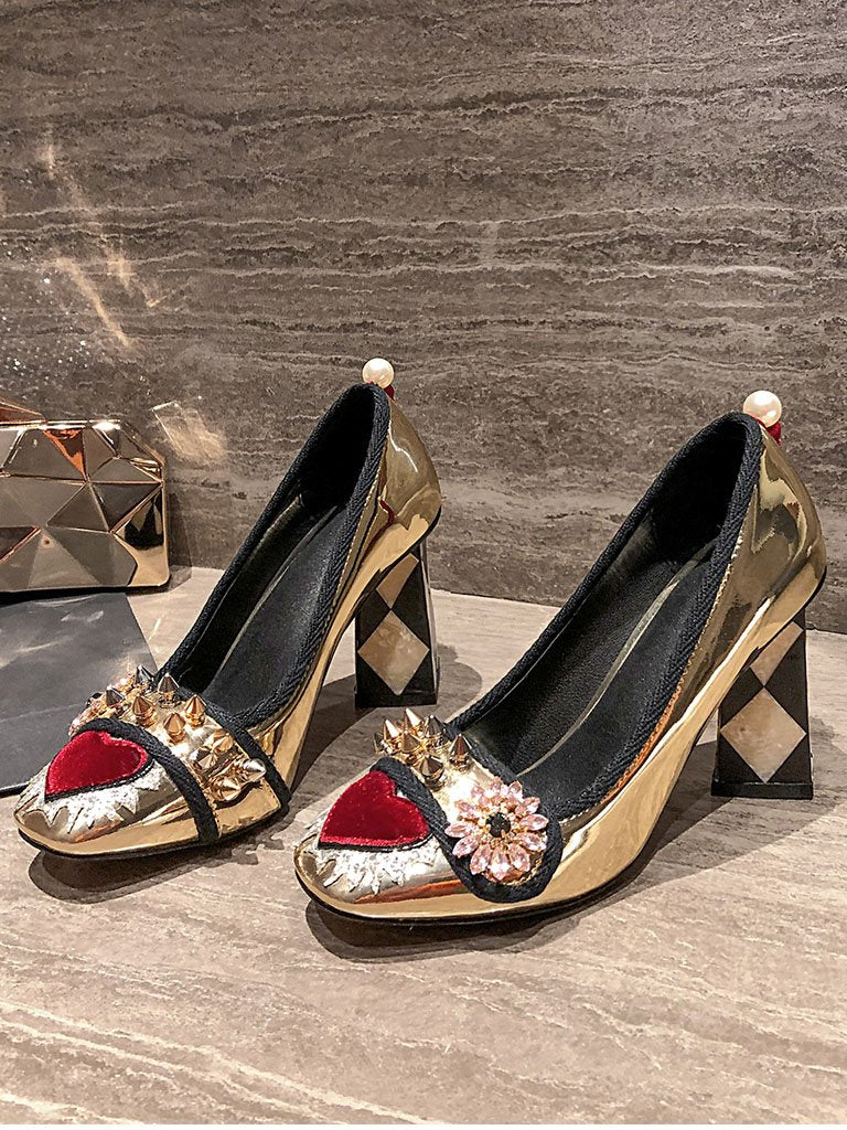 Sweet Heart Rivet Chunky Heel  Vintage Shoes