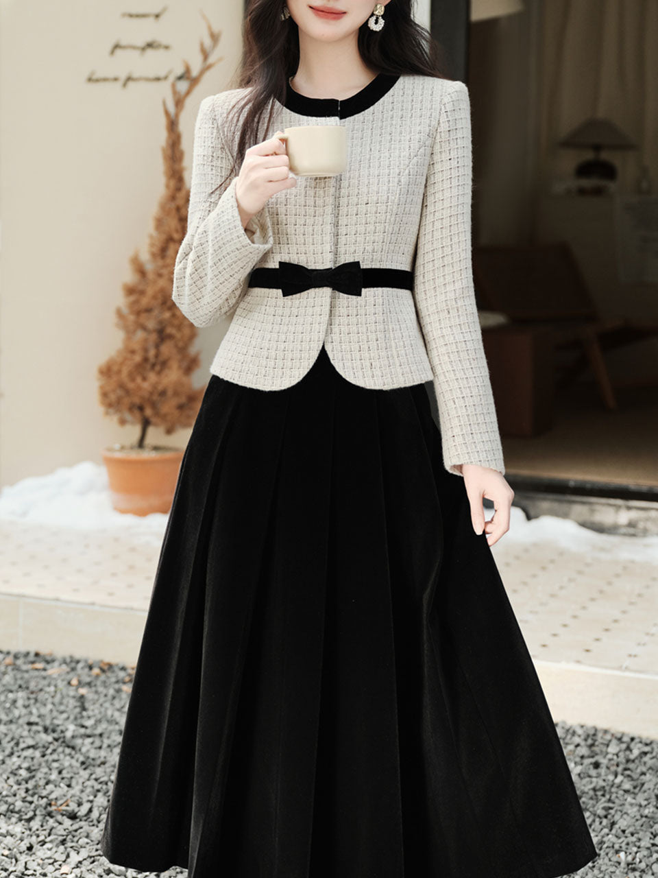 White Crew Neck Tweed Coat and Black Skirt Vintage Set