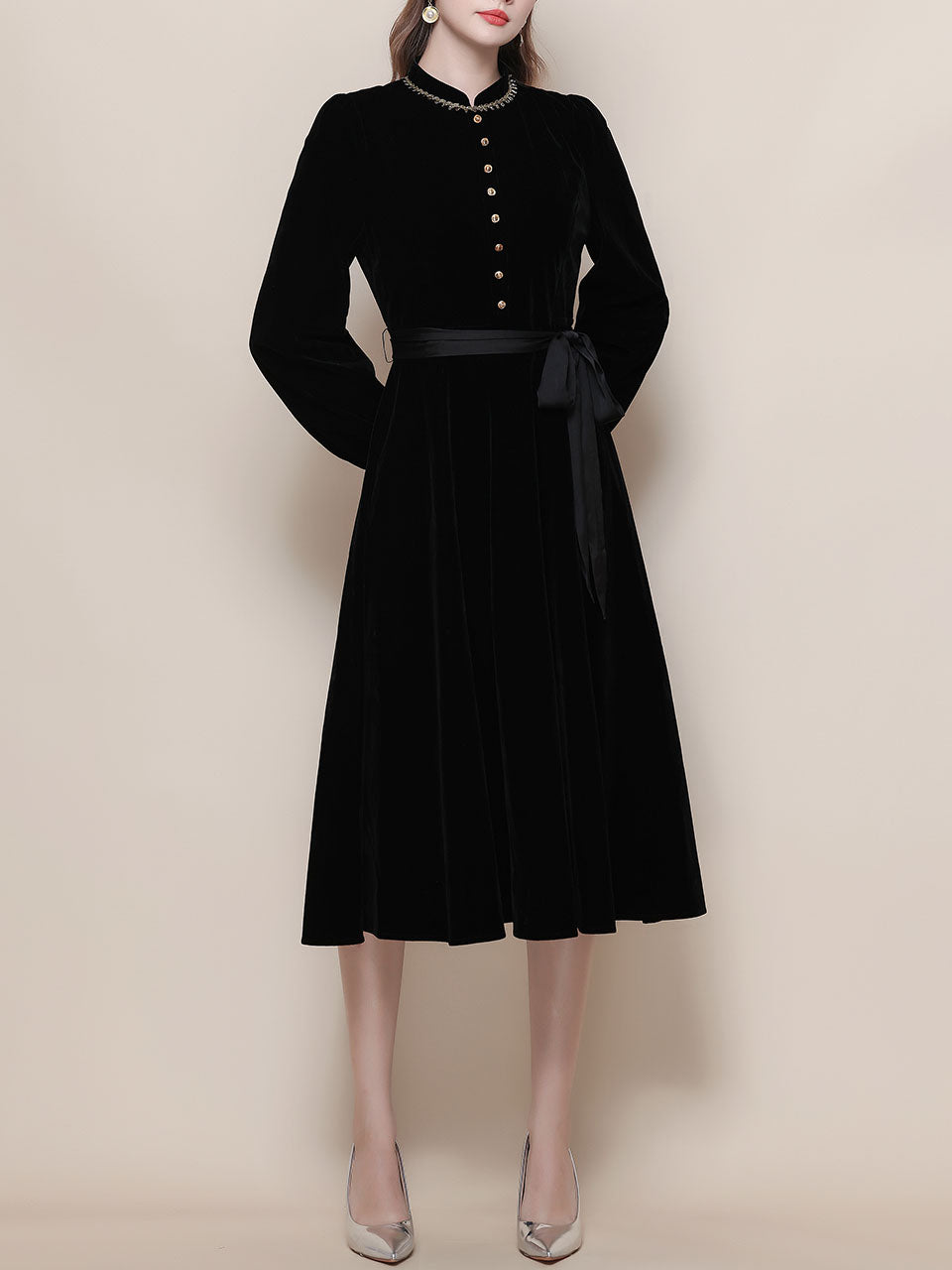 Black Mandarin Collar Velvet Retro Dress