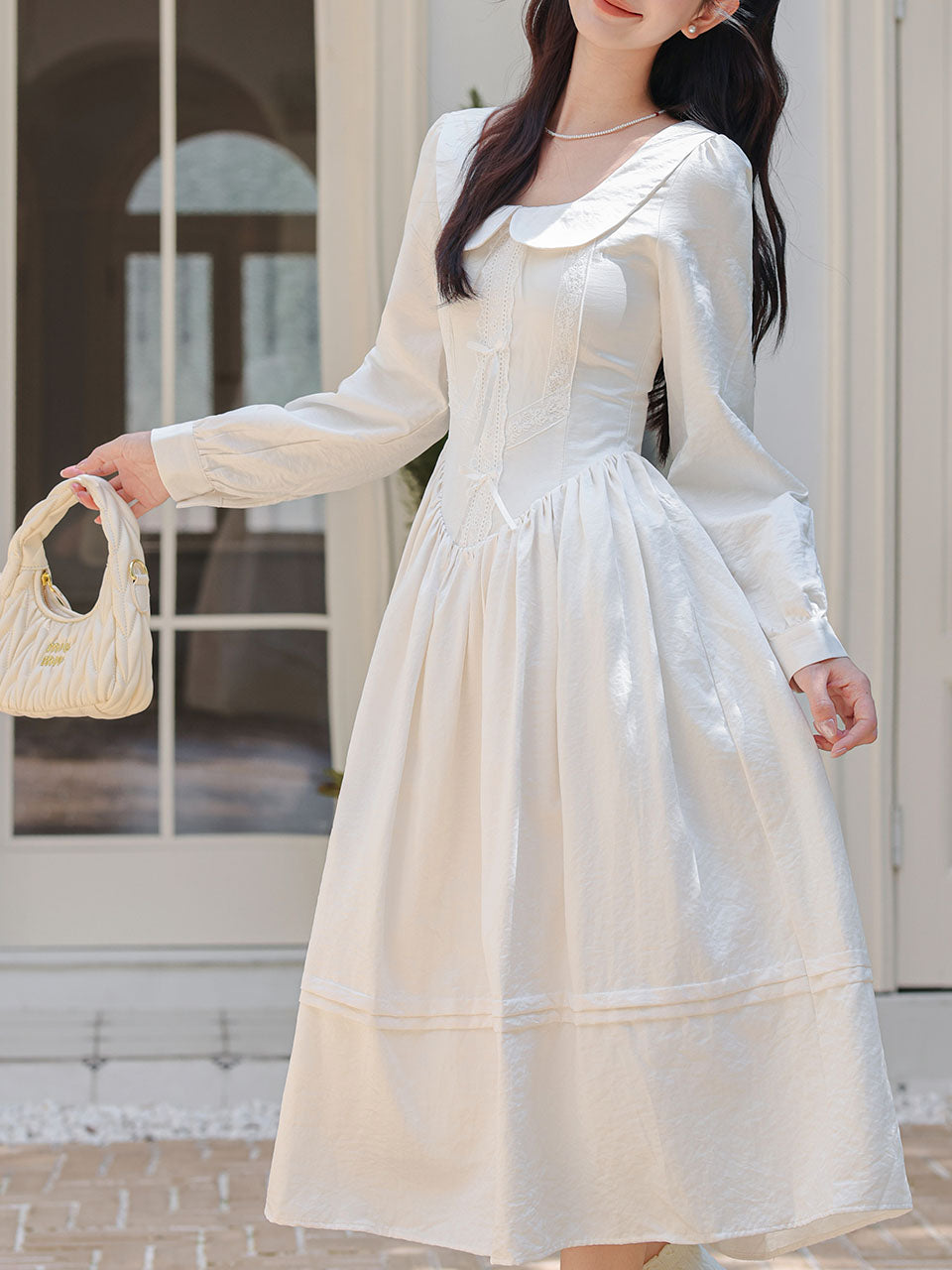 Vintage White Peter Pan Collar Long Sleeve Swing Dress