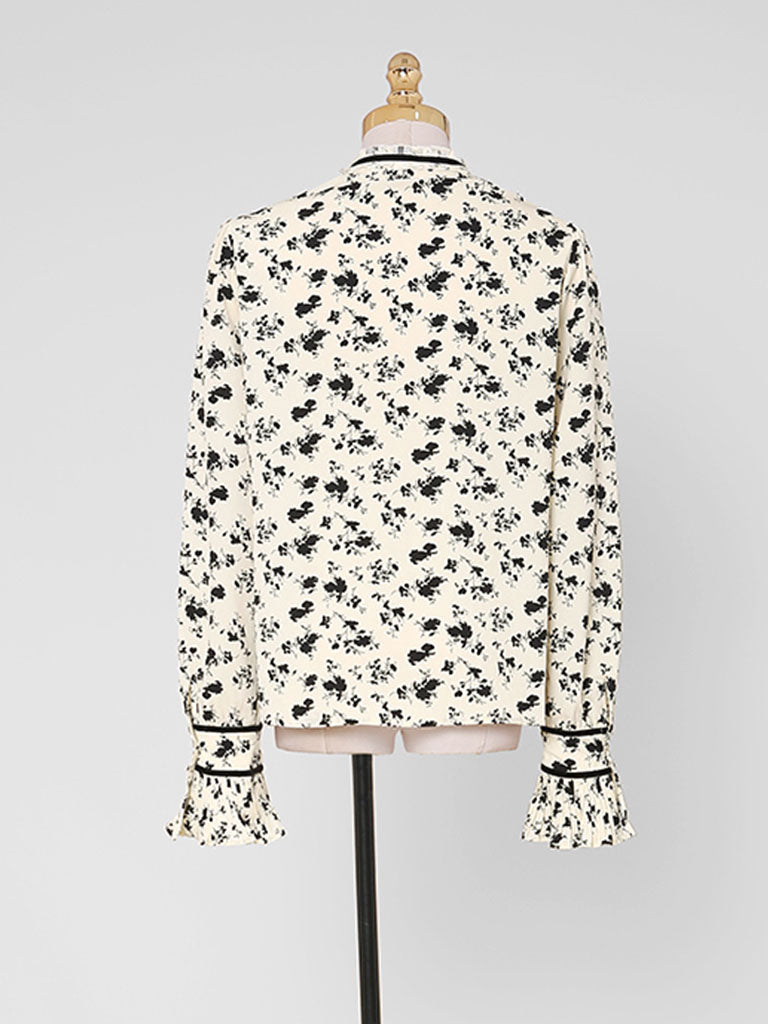 2PS Stand Collar Printed Top And Black Flared Pants Set