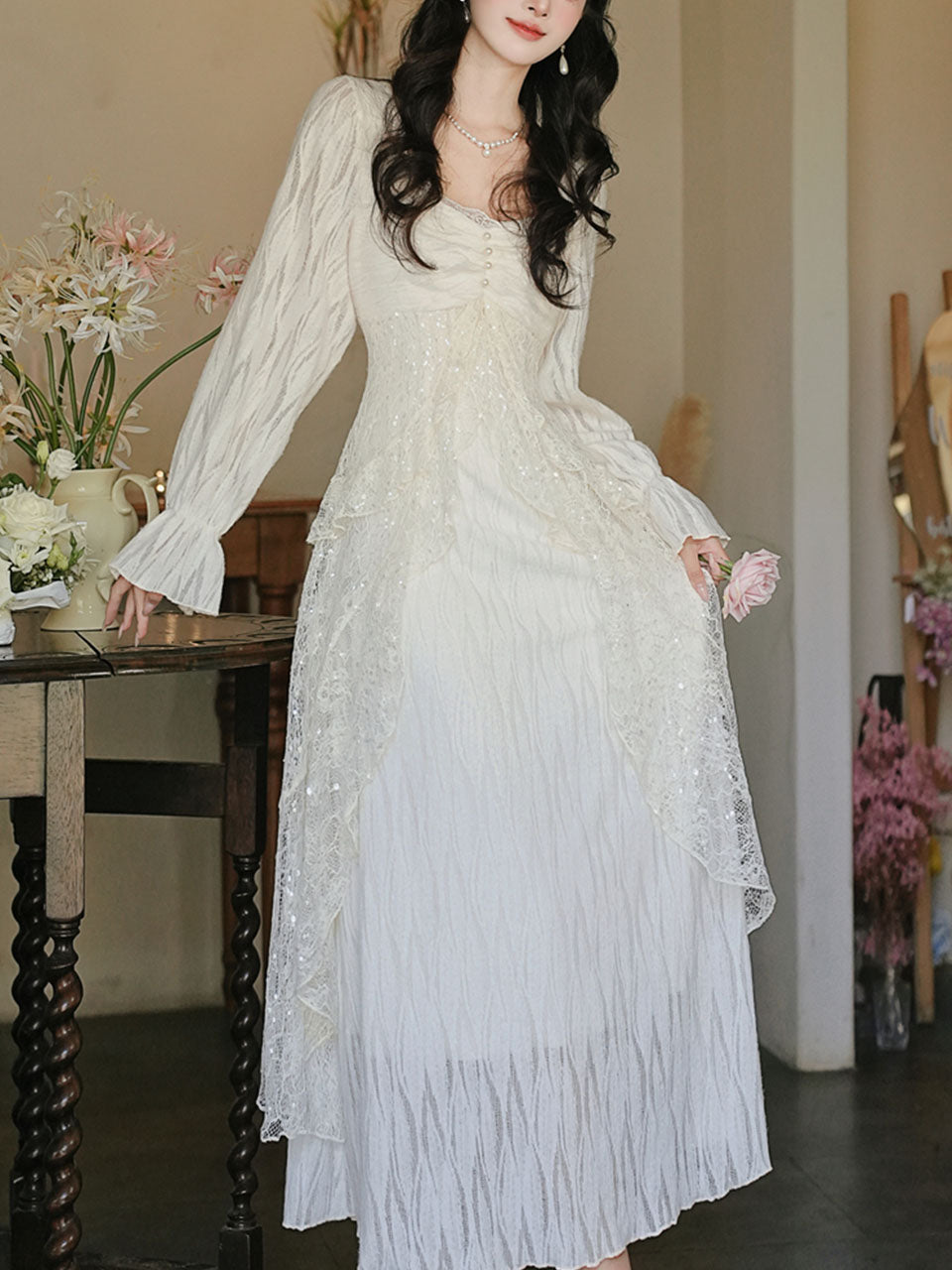 White Lace Ruffle Long Sleeve Sequined Vintage Dress
