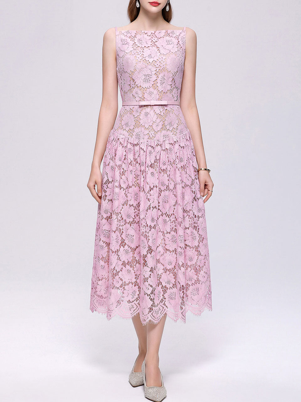 White Floral Sleeveless Boat Neck A-Line Wedding Lace Dress