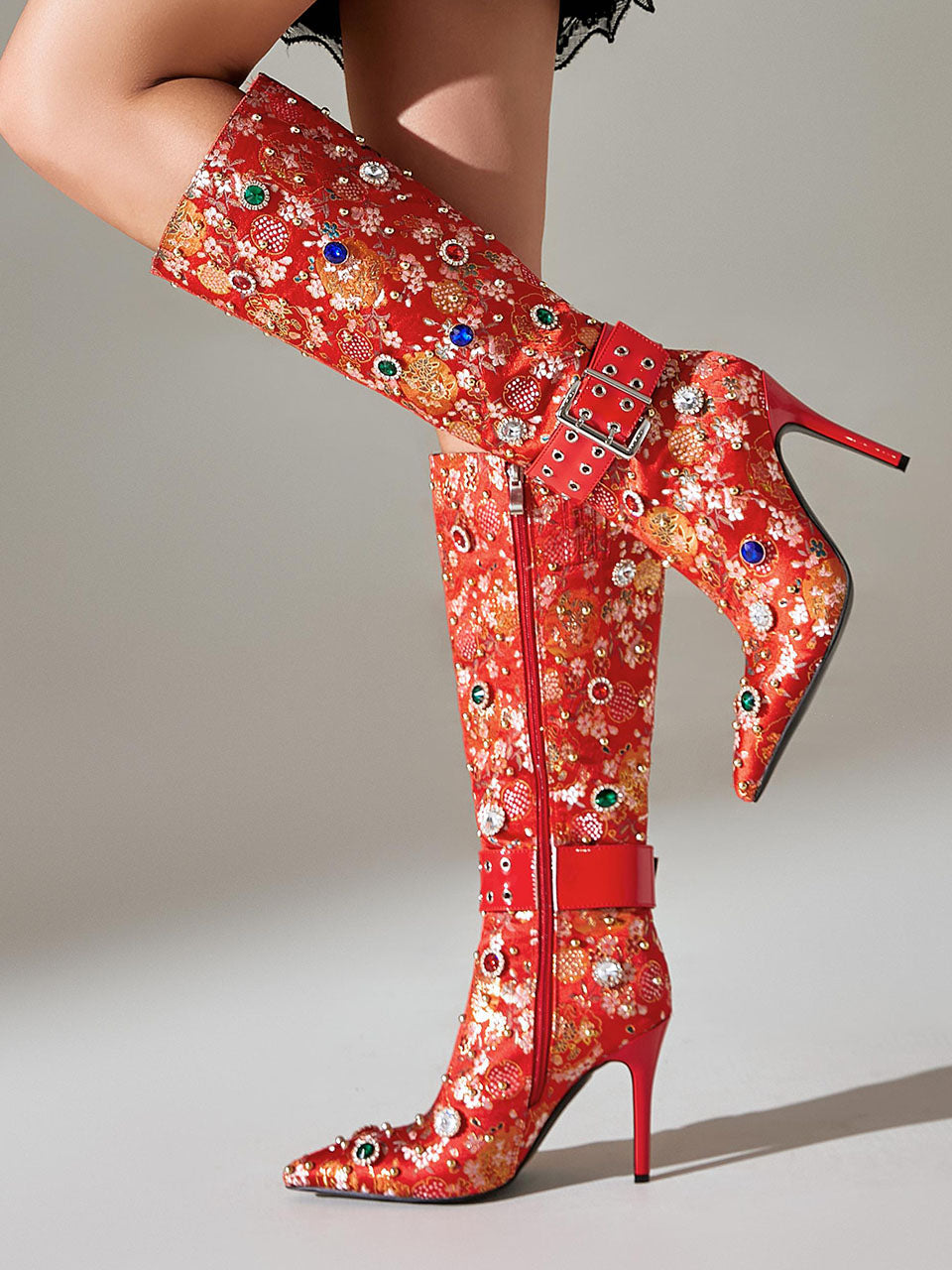 10CM Red Luxury Embroidered Stiletto Heel Boots Vintage Shoes