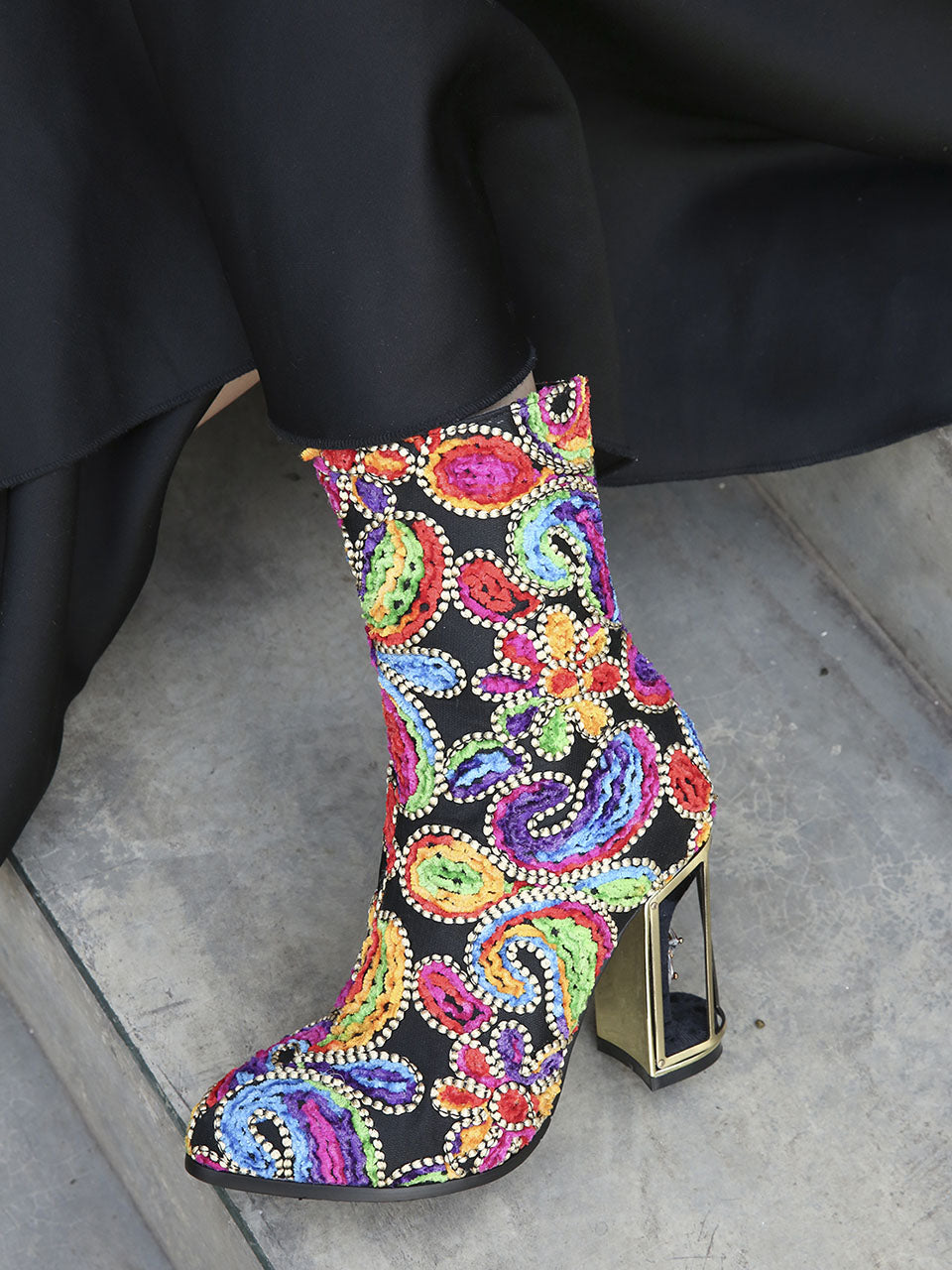 10CM Luxury Embroidered Chunky High Heel Platform Bootie Vintage Shoes