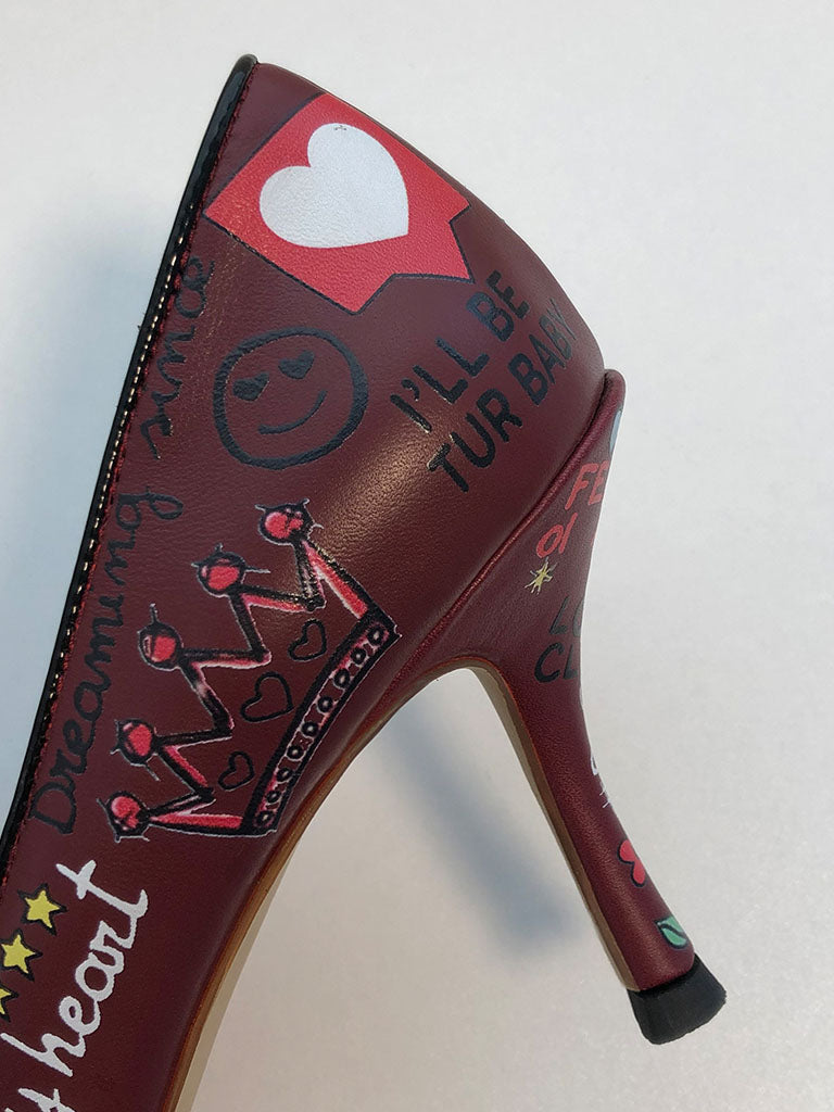 Wine Red Graffiti Print Stiletto Heel Vinatge Shoes