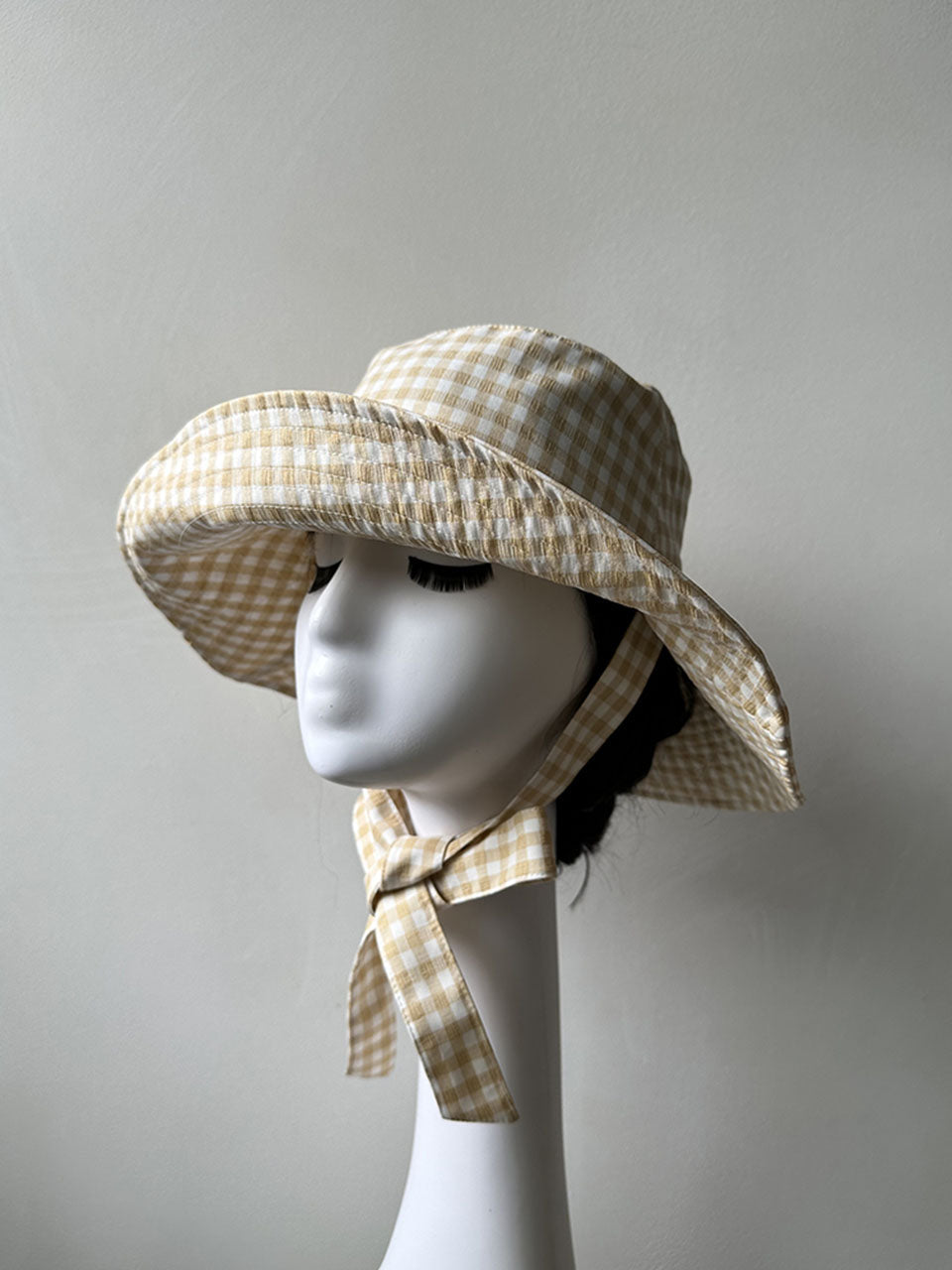Pink Gingham Wide-brimmed Hat