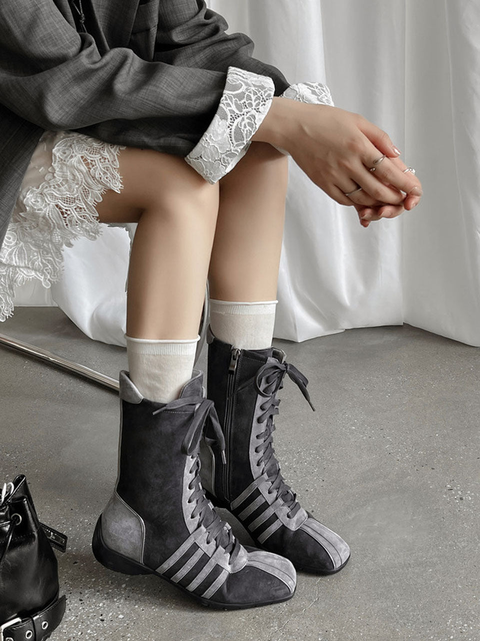 High Top Sneakers Boxing Shoes Vintage Style
