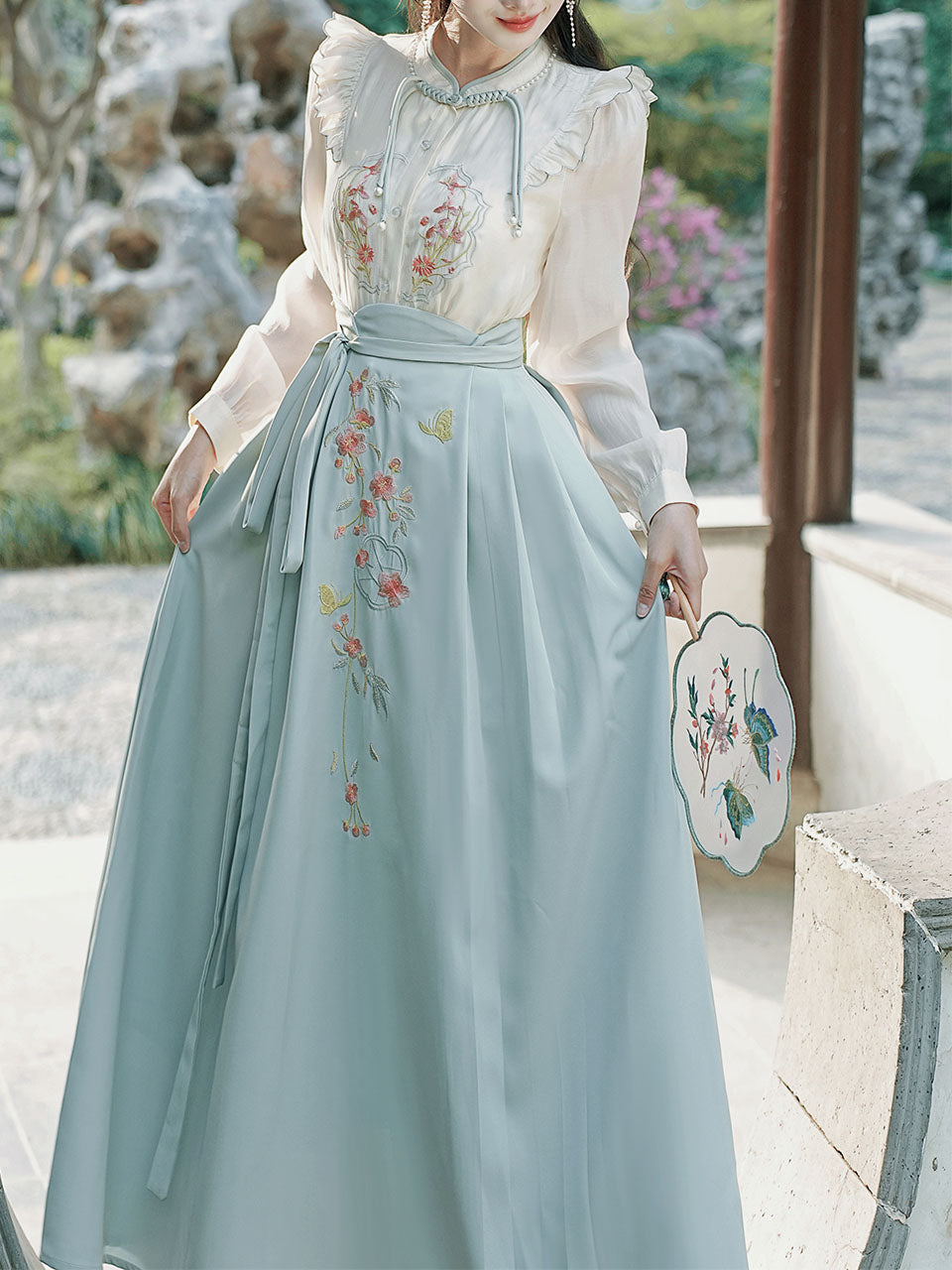 2PS Blue Stand Collar Embroidered Top and White Horse-face Skirt Vintage Suits
