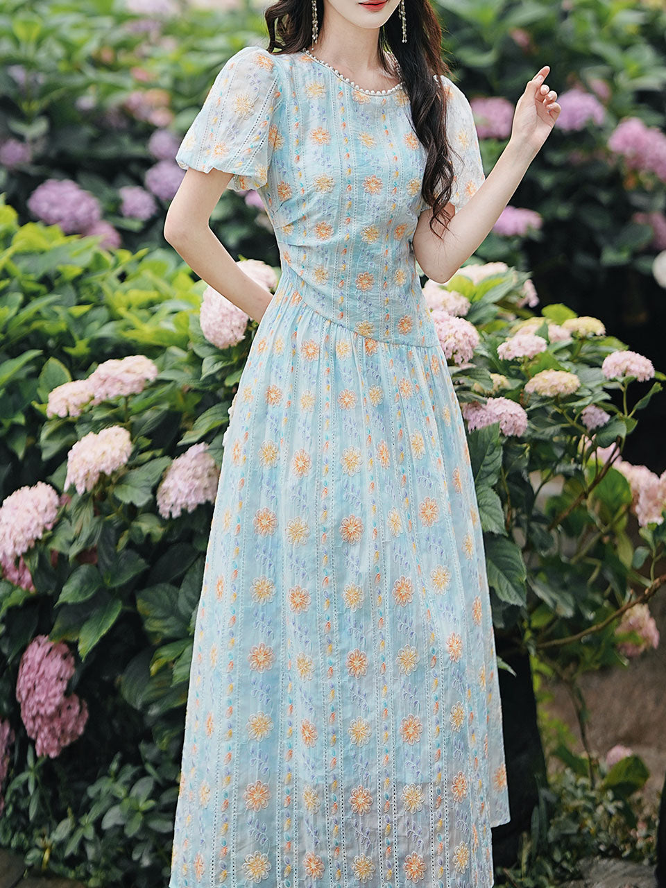 Blue Pearl-encrusted Collar Embroidered Lace 1950s Dress