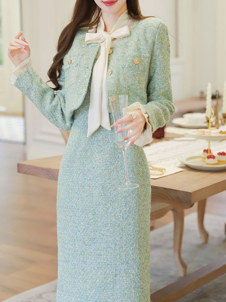 Vintage 1940s Mint Green Tweed Skirt Suit Set Bow Collar & Matching Jacket