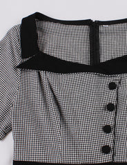 1950s Black Square Collar Plaid Short Sleeve Vintage Swing Dress