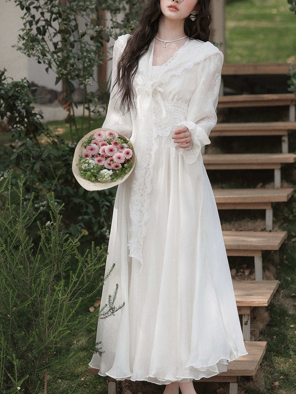 White Lace V-Neck Hooded Boho Bridal Gown Wedding Vintage Dress