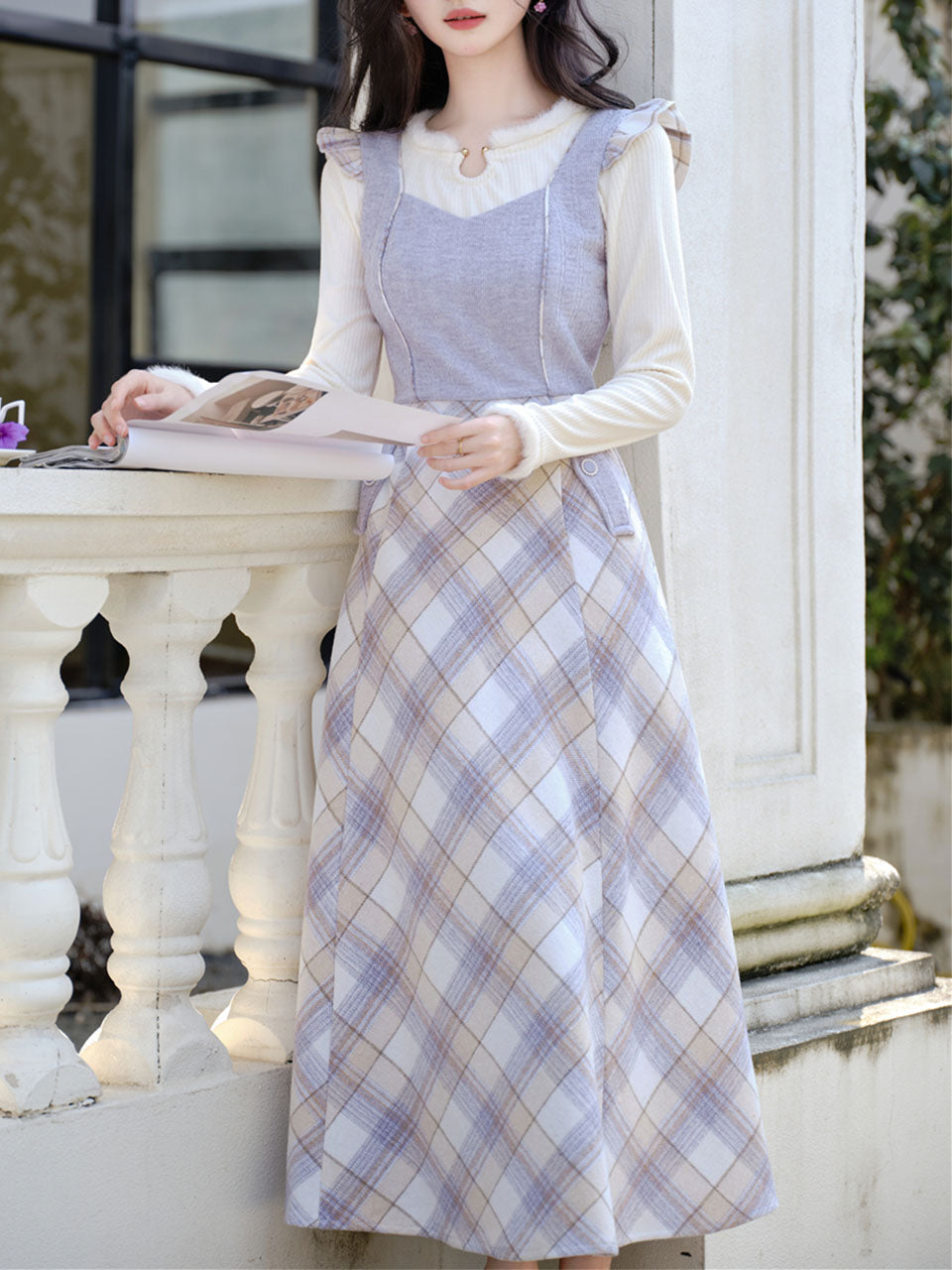 1950s Vintage White Sweater And Purple Plaid Dress Suit
