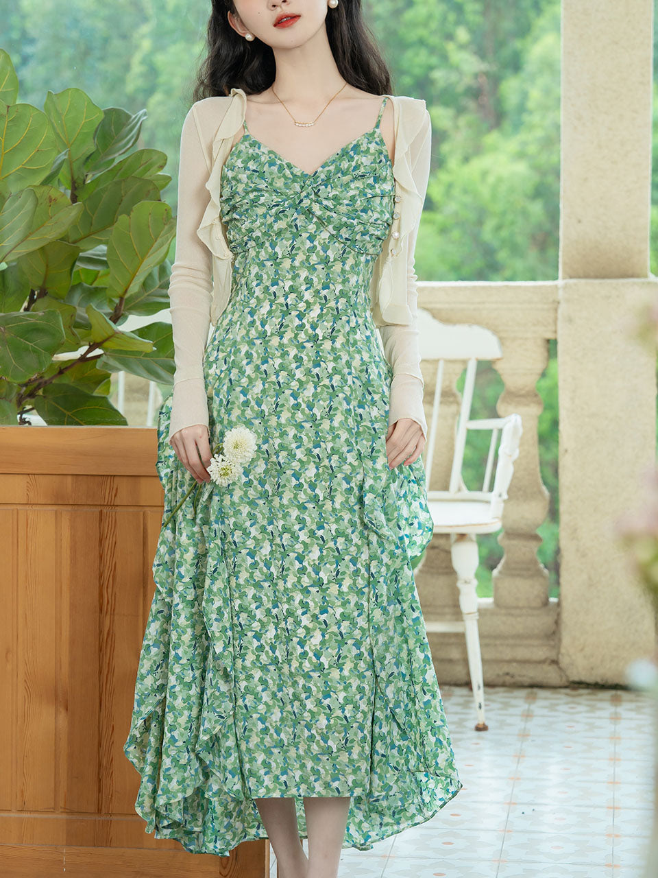 Green Floral Print Ruffles Spaghetti Strap Dress