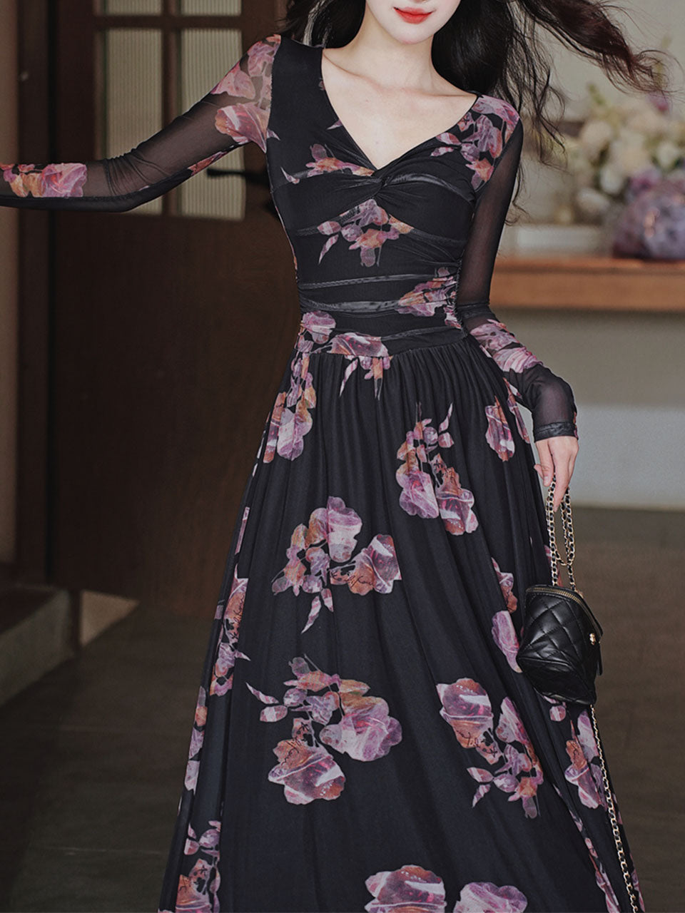 Black V-neck Floral Print Long Sleeve Maxi Dress