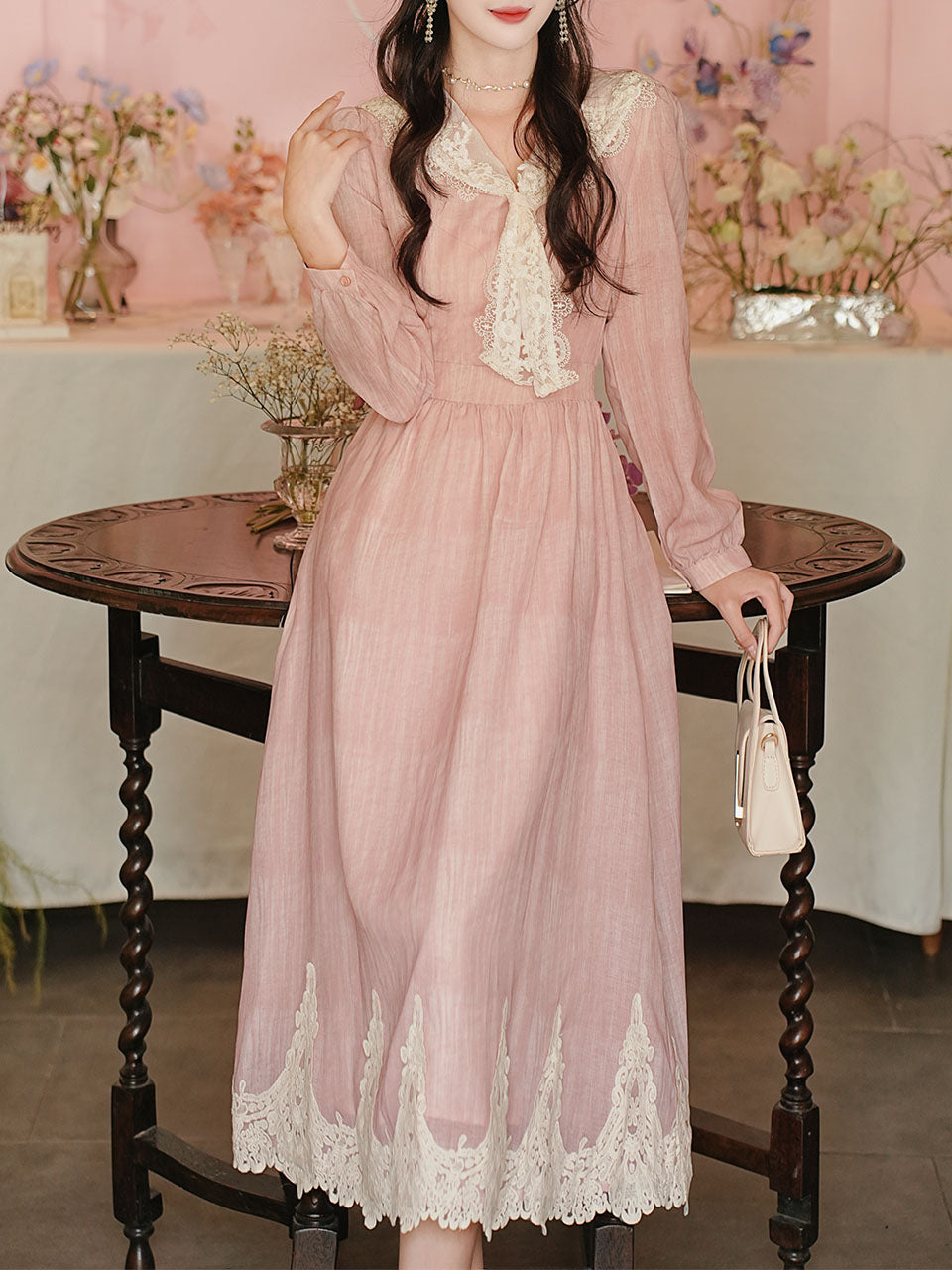 Romantic Vintage Pink Long Sleeve Dress