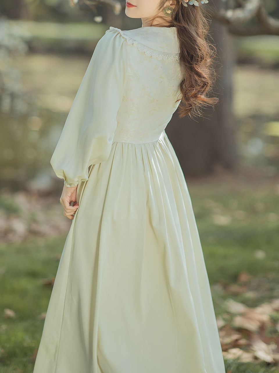 Green Peter Pan Long Sleeve Vintage 1950s Swing Dress