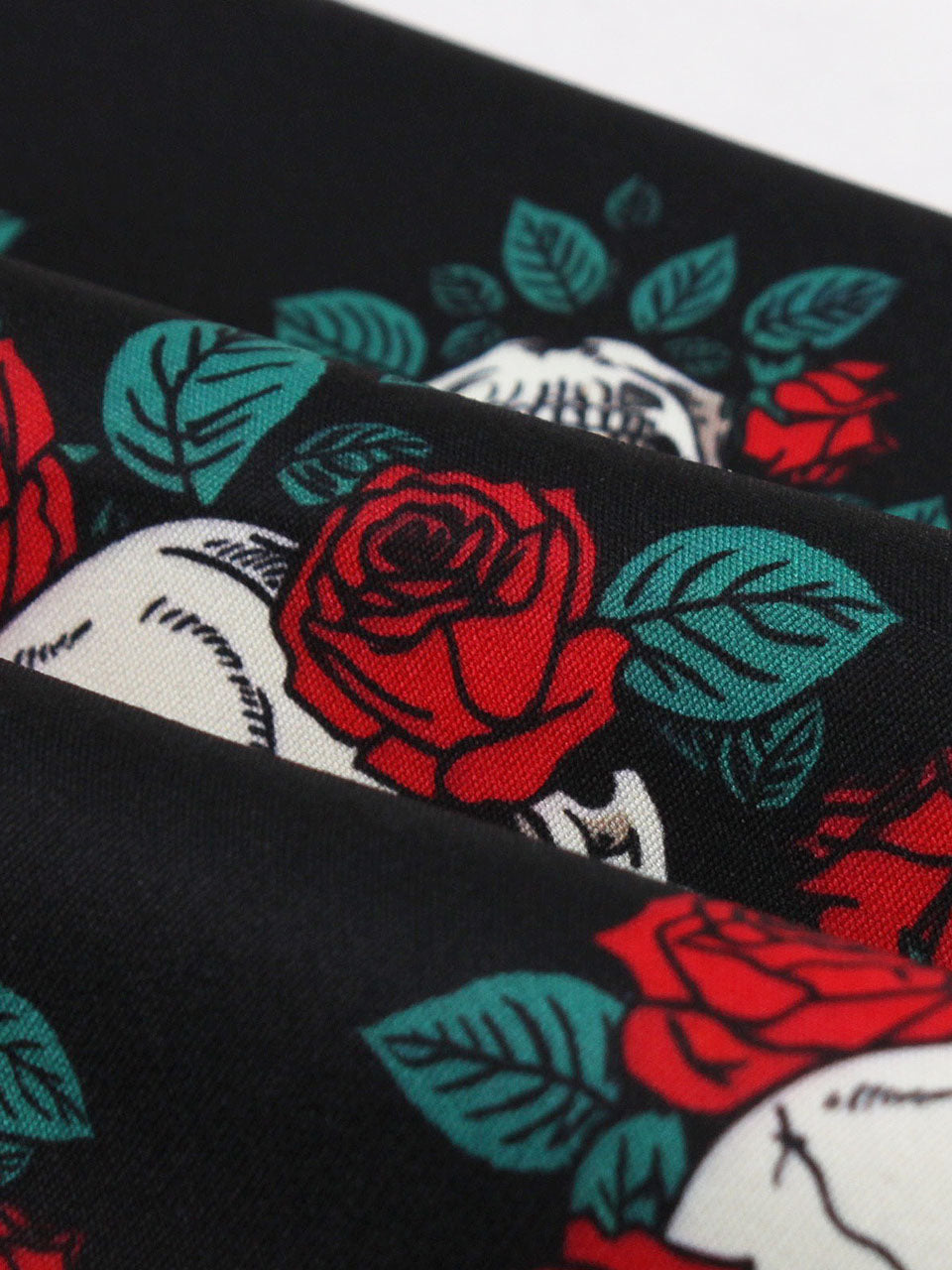 Gothic Black Skull and Rose Print Halter Vintage Halloween Dress