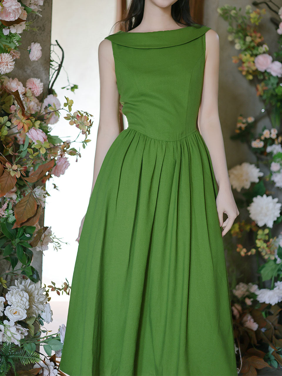 Forest Green Classic 1950s Vintage Dress