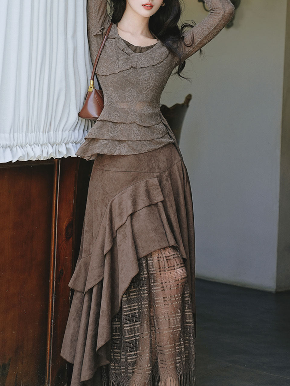1950S Vintage Brown Rose Top and Irregular lace Swing Skirt Set