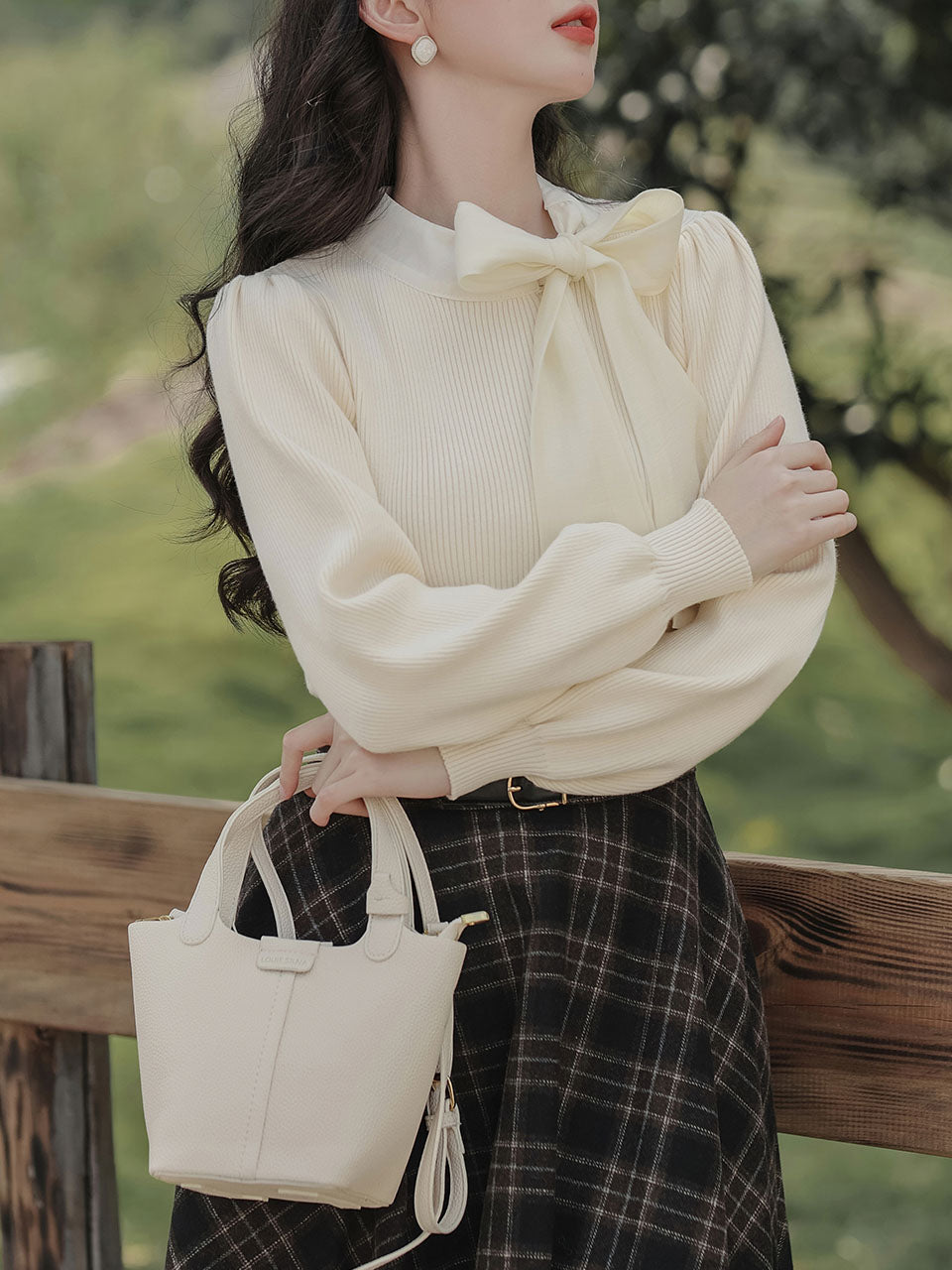 2PS White Bow Knitted Sweater Top