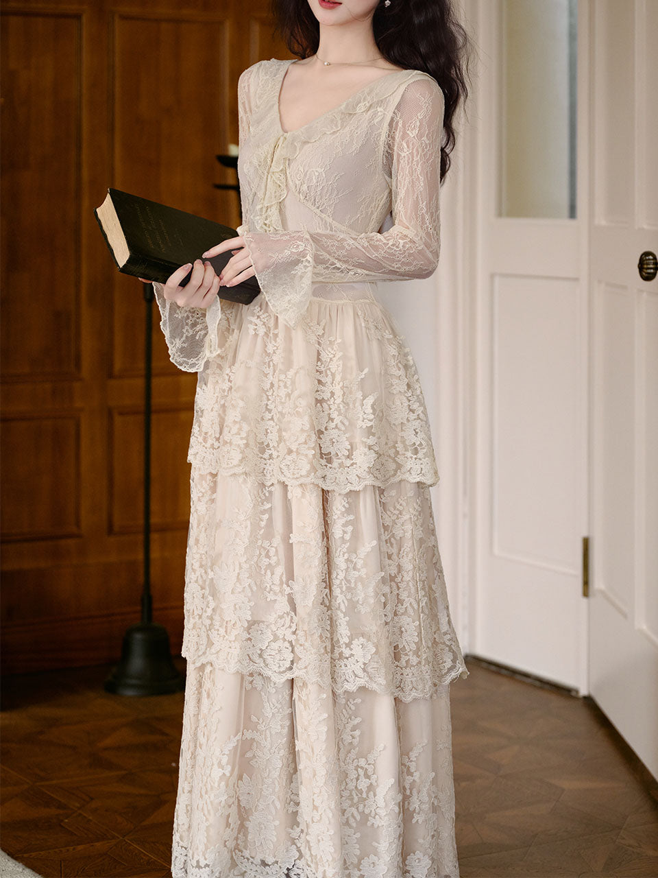 White V-Neck Lace Layered Vintage 1950S Swing Victoria's Fairy Dress