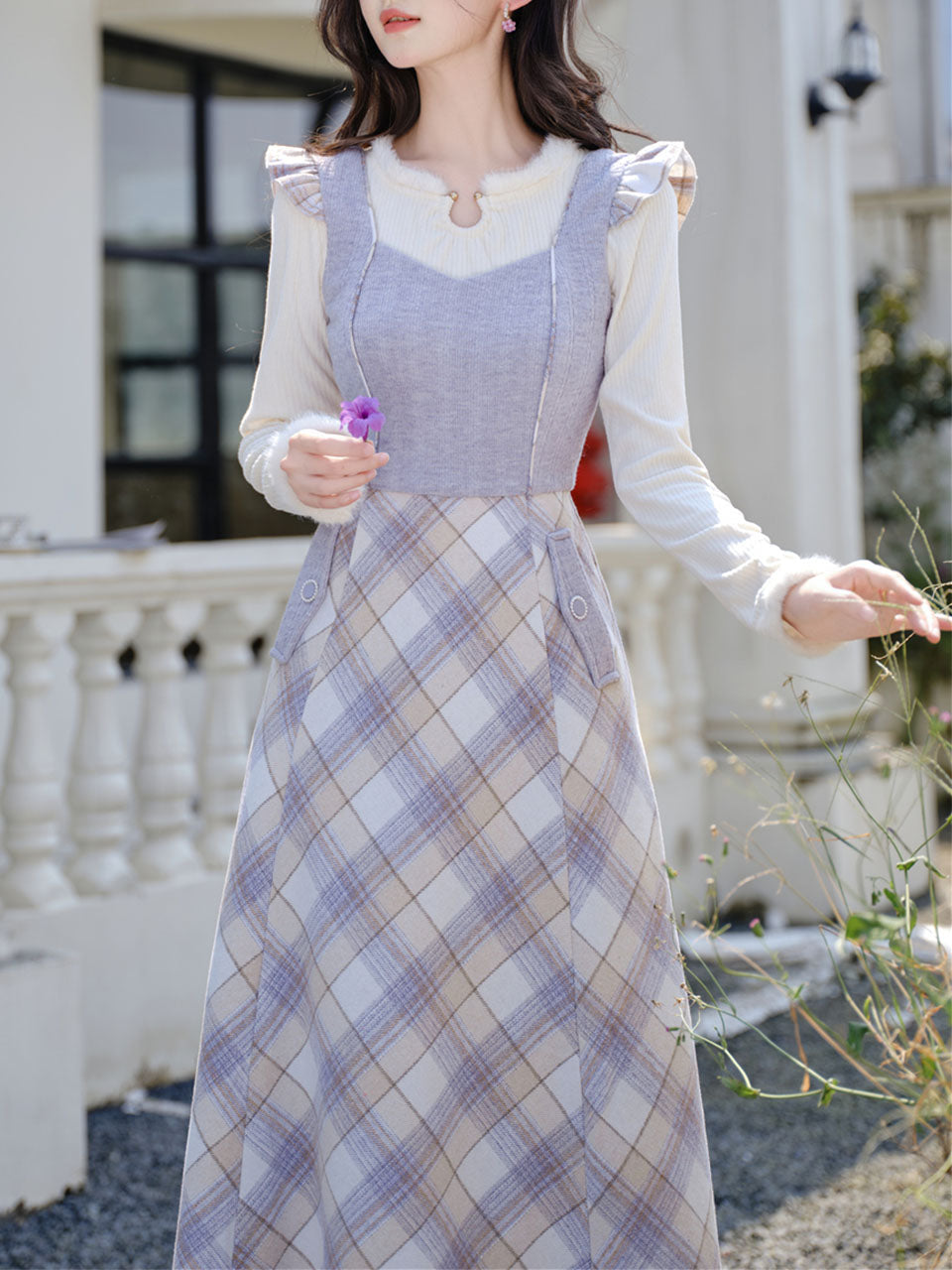 1950s Vintage White Sweater And Purple Plaid Dress Suit