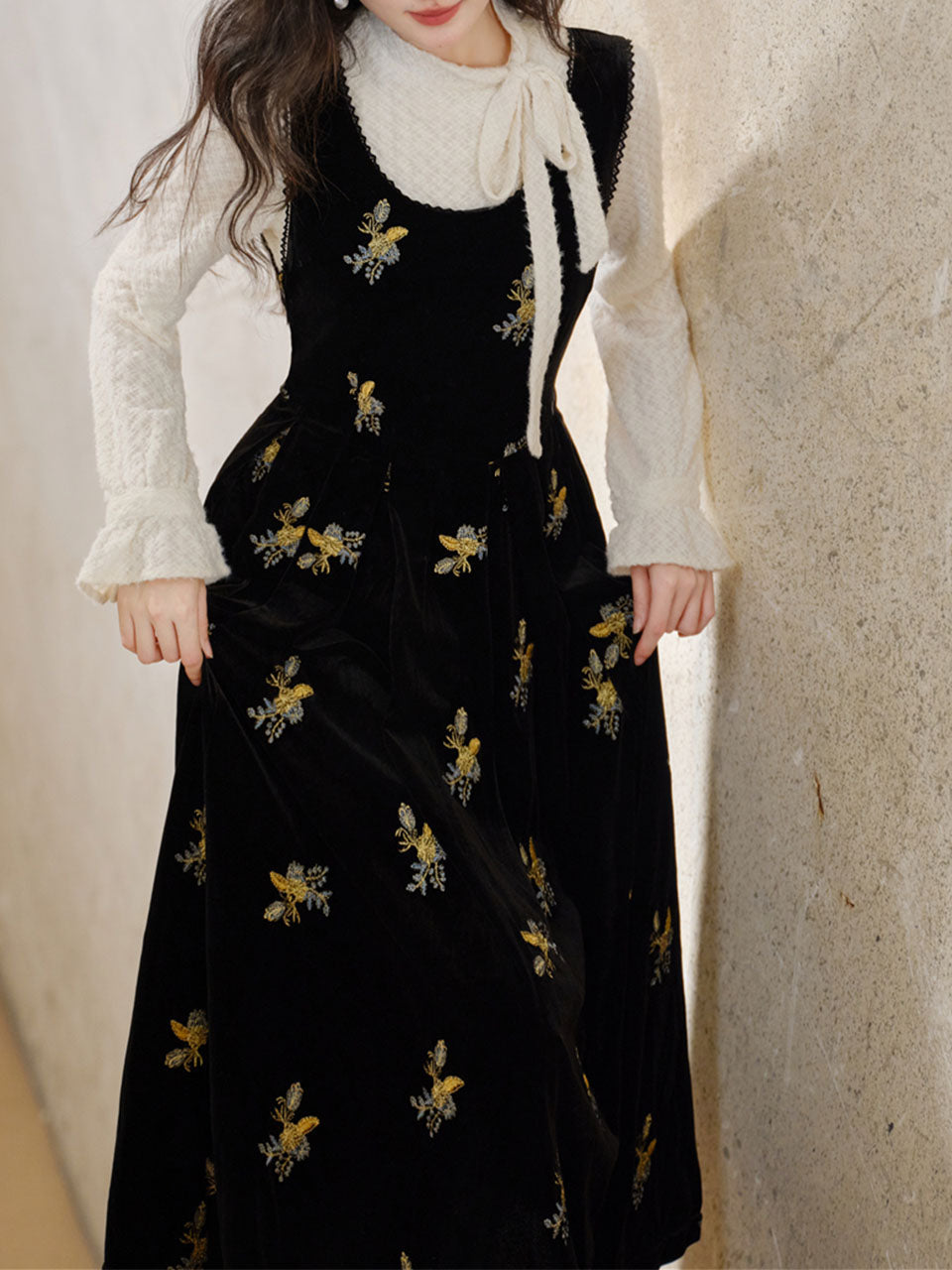 Two-Piece Set White Brushed-Lace Sweater and Black Floral Embroidered Velvet Dress