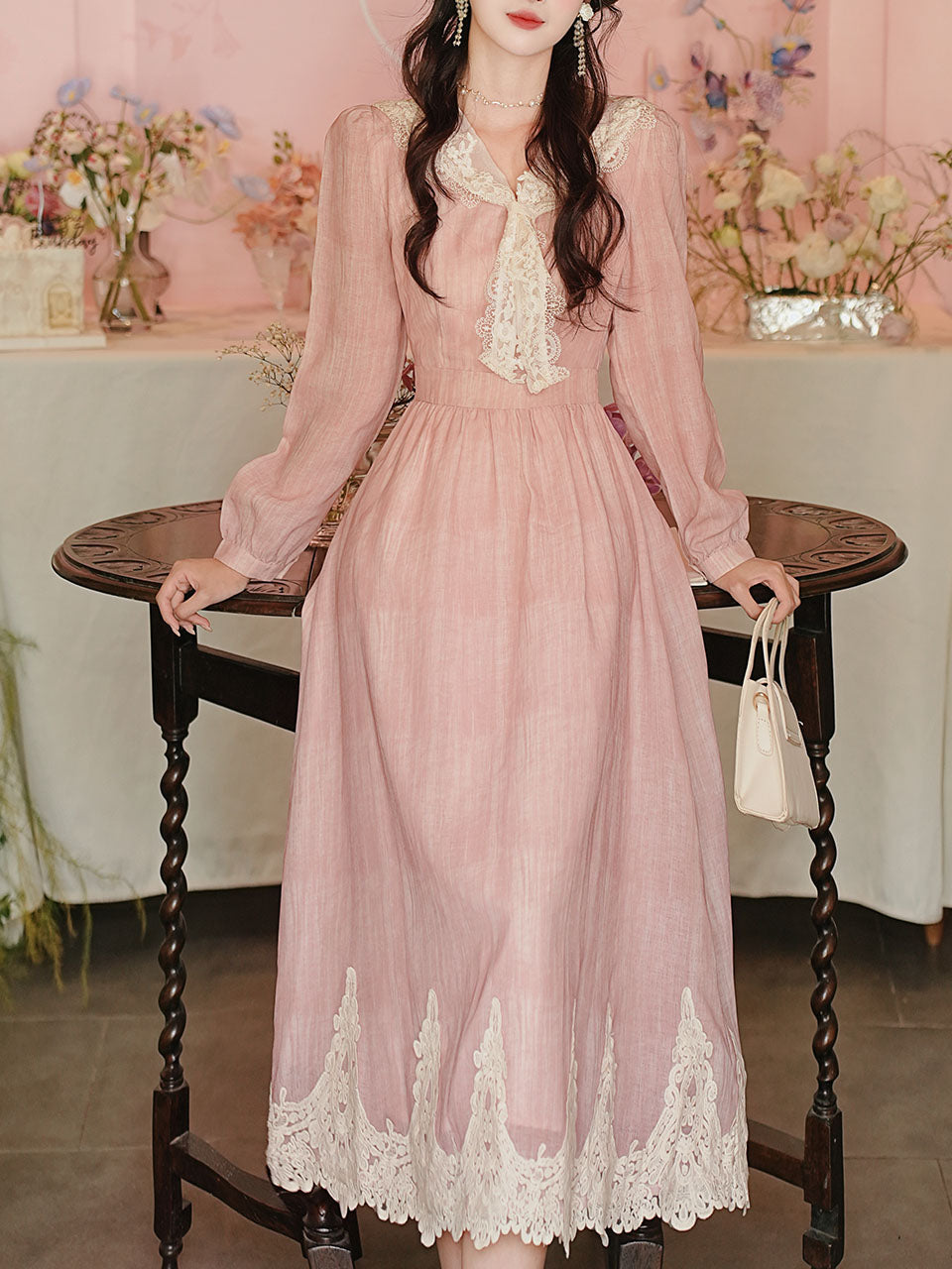 Romantic Vintage Pink Long Sleeve Dress