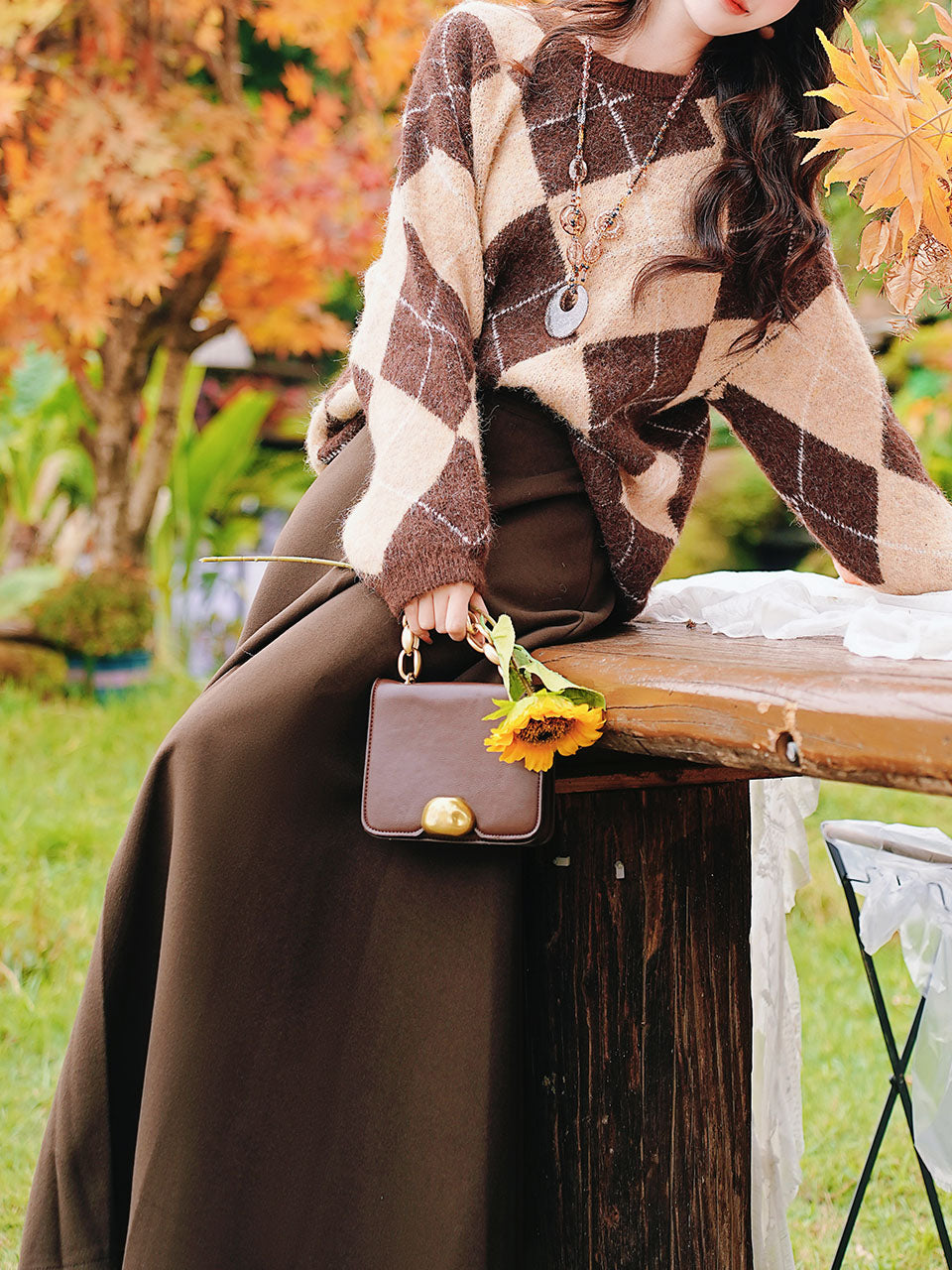 2PS Vintage Brown and White Argyle Sweater and Brown Swing Skirt Vintage Audrey Hepburn's Style Outfits