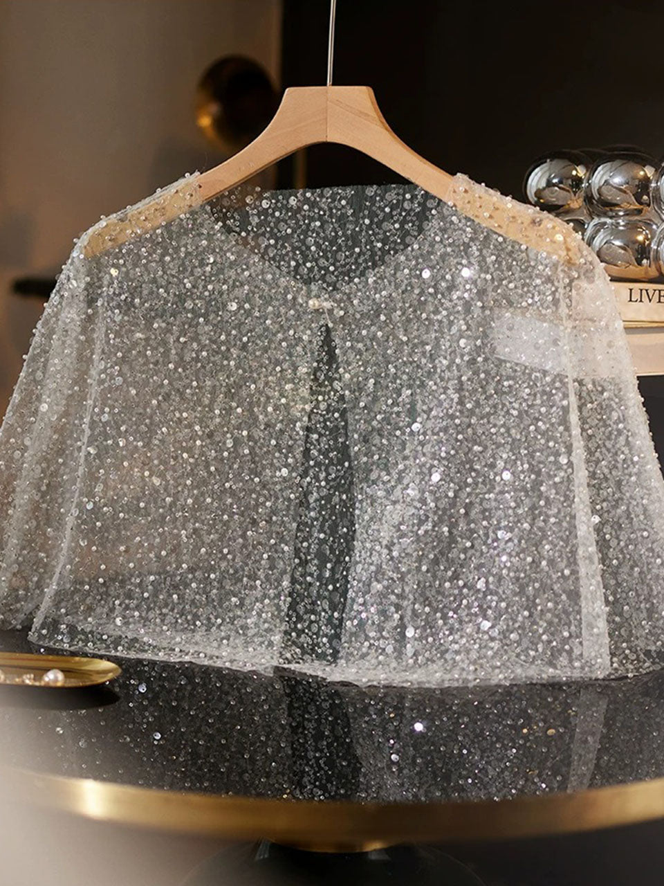 Glitter Sequined Cape Wedding Shawl 1920s Flapper Great Gatsby Costume Silver Mesh Shrug Evening Dress Wrap Women