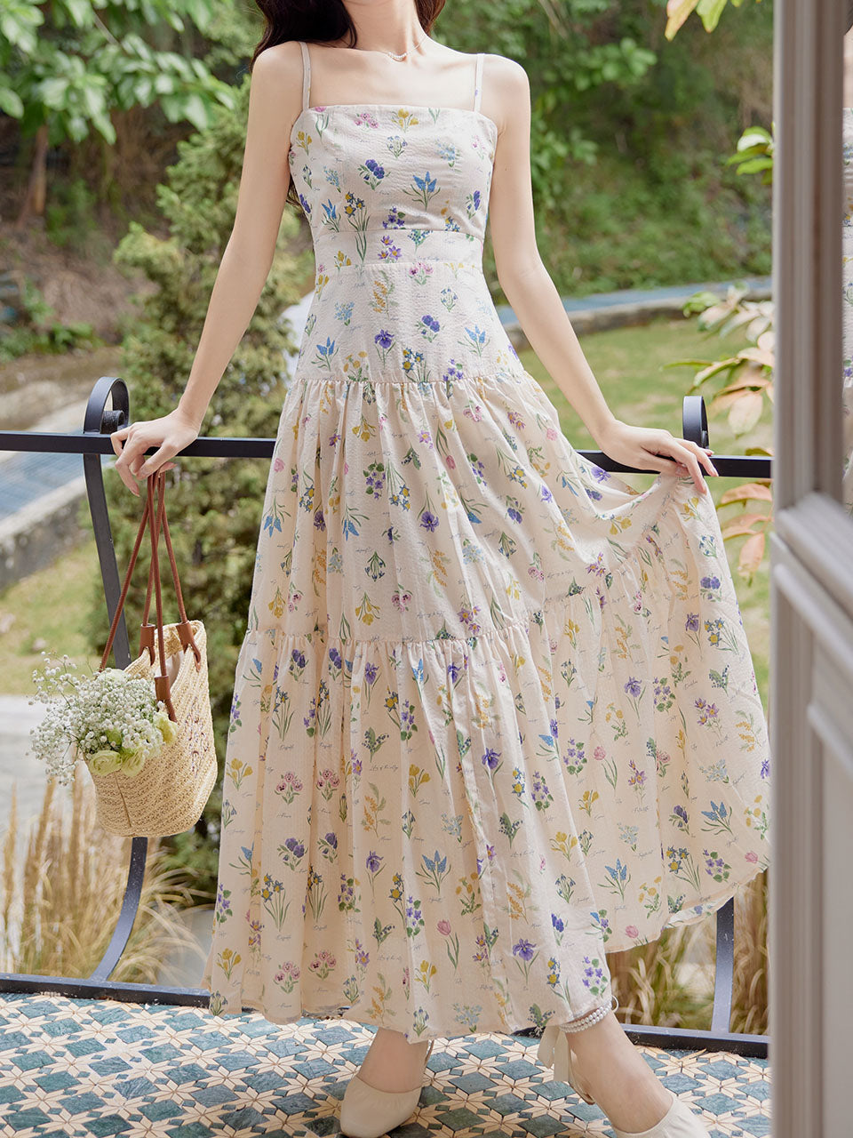 2PS White Floral Print Spaghetti Strap Dress