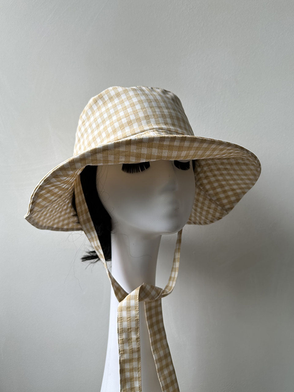 Pink Gingham Wide-brimmed Hat
