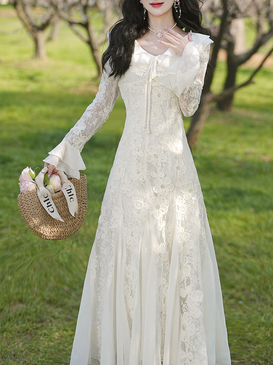White V Neck Lace Flowers Long Sleeve Fishtail Wedding Vintage Dress