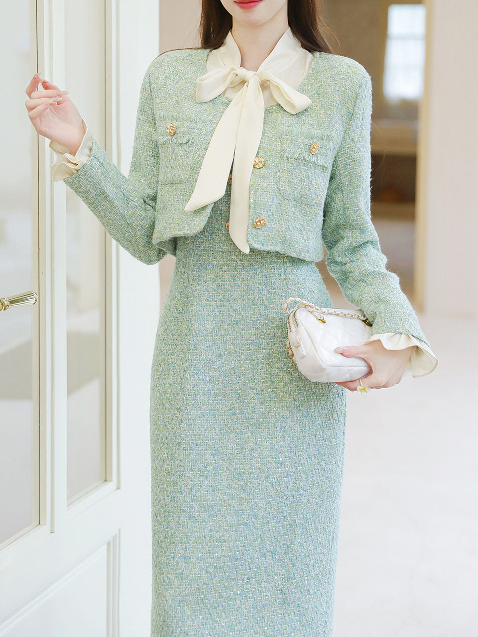 Vintage 1940s Mint Green Tweed Skirt Suit Set Bow Collar & Matching Jacket