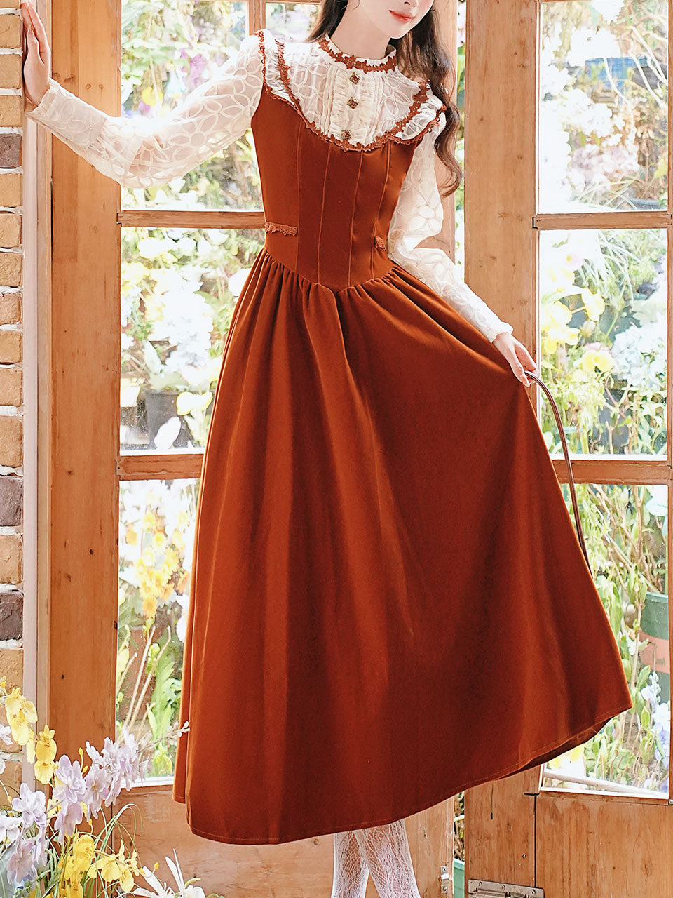 50s Retro Brown Lace