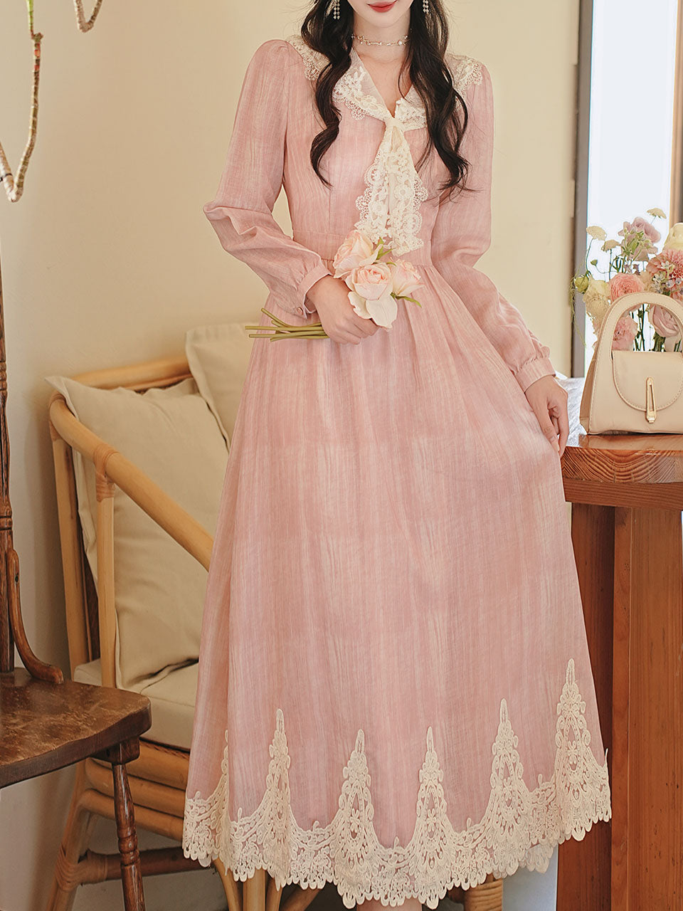 Romantic Vintage Pink Long Sleeve Dress