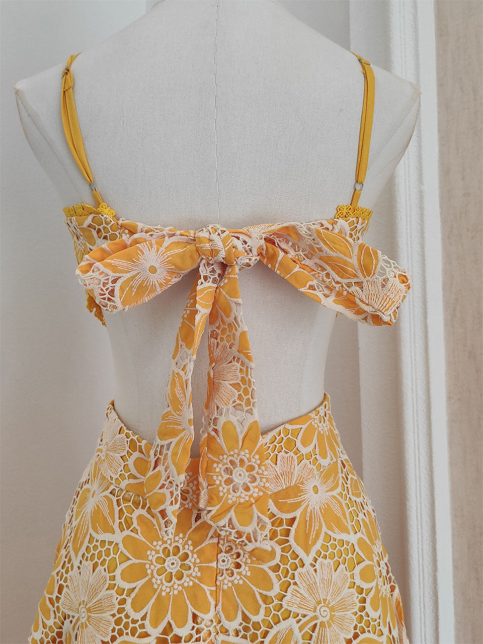 Yellow Lace Flower Halter Backless Swing Dress