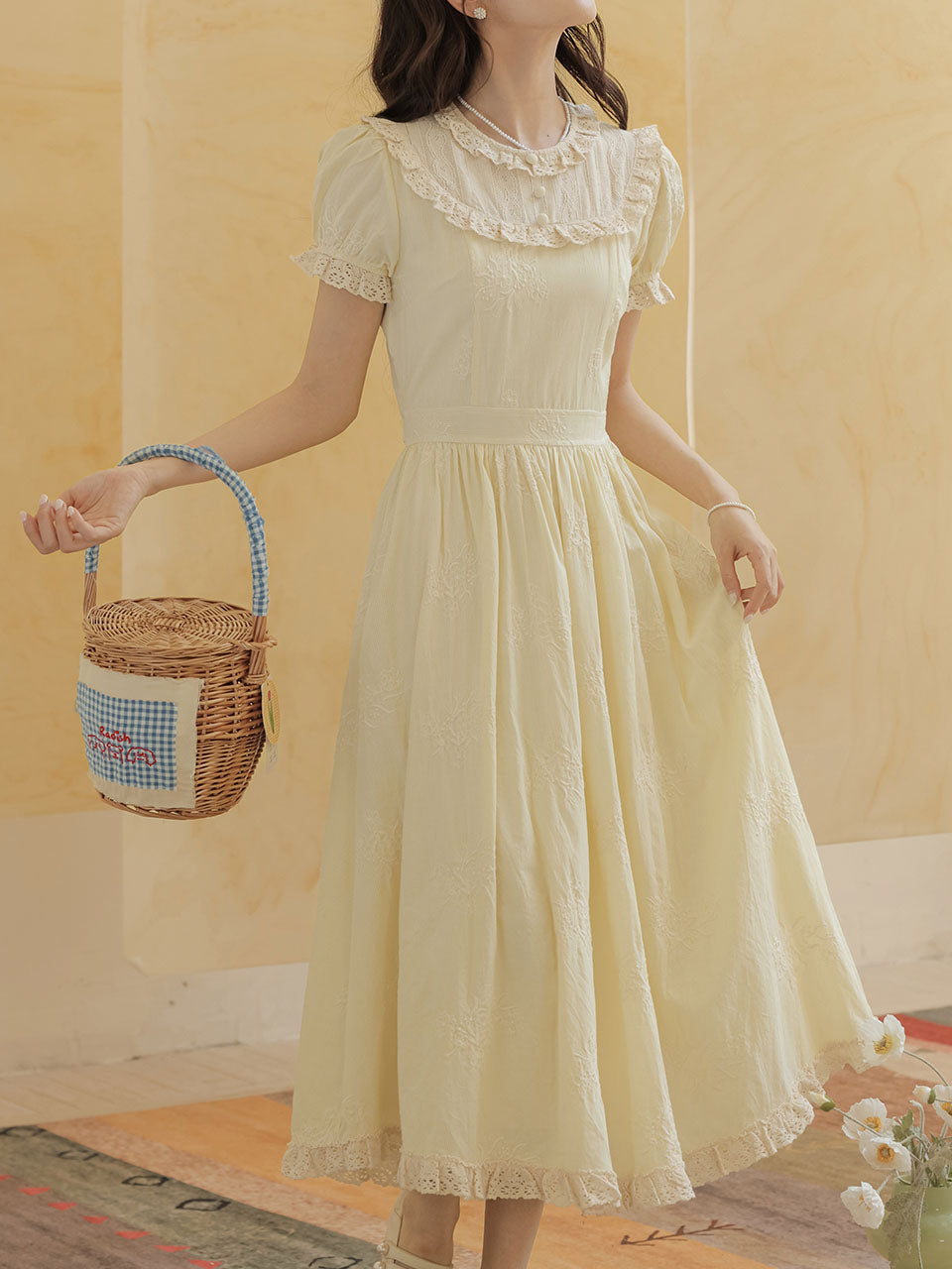 Retro Yellow Puff-Sleeve Dress
