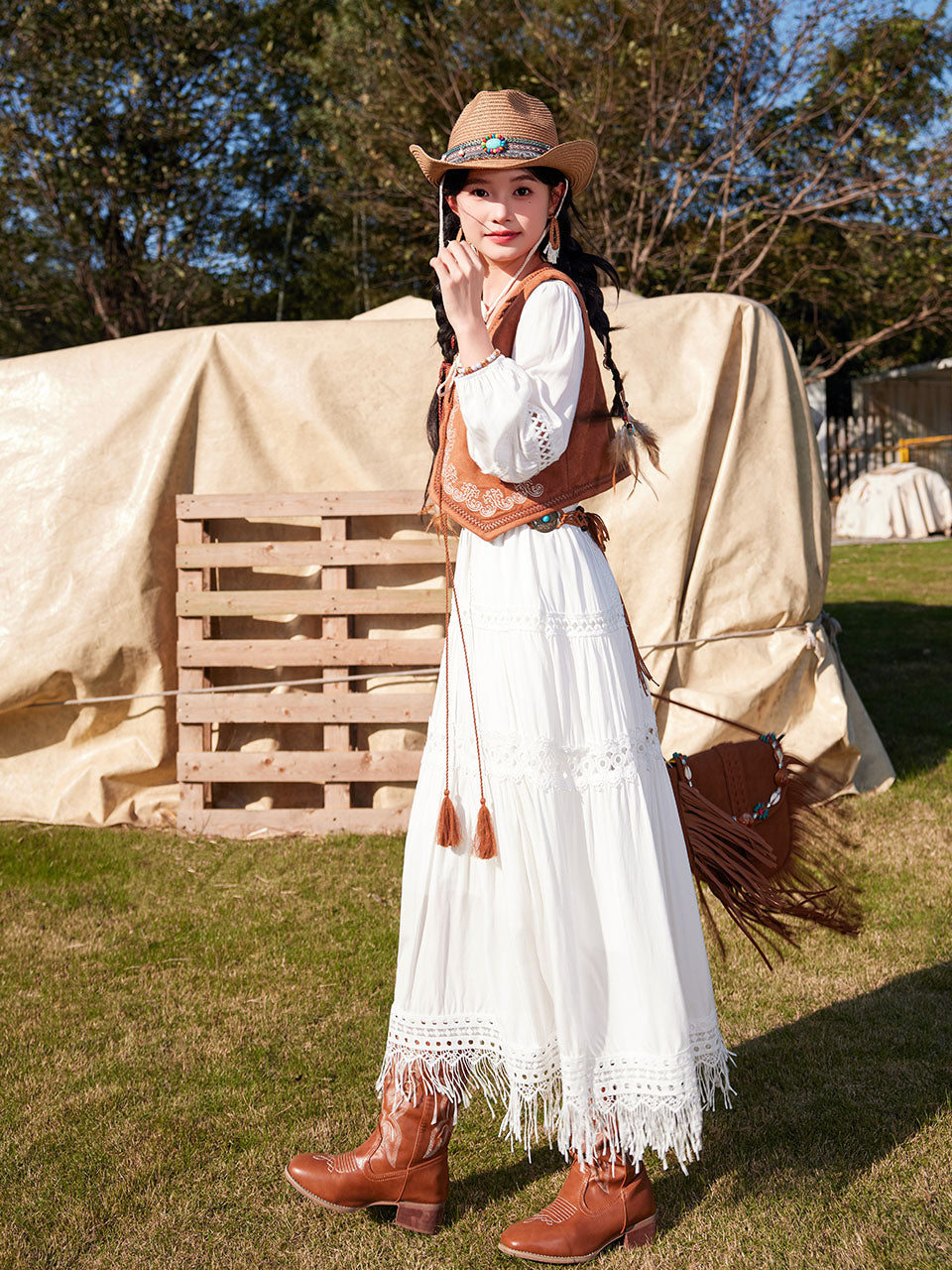 Bohemian White Long-sleeved Cotton Tassel Maxi Dress