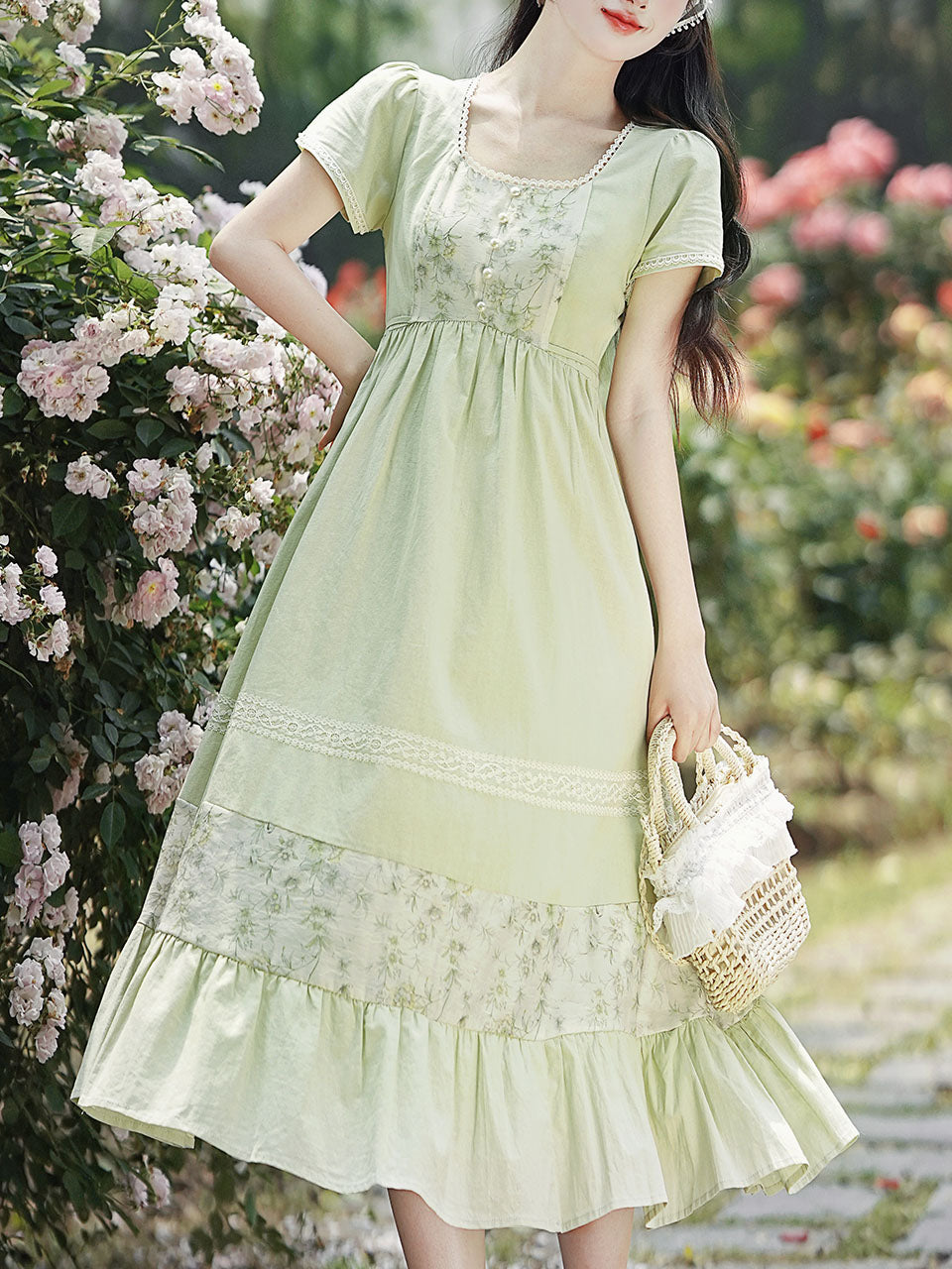Green Square Collar Short Sleeve Vintage Fairy Lace Dress