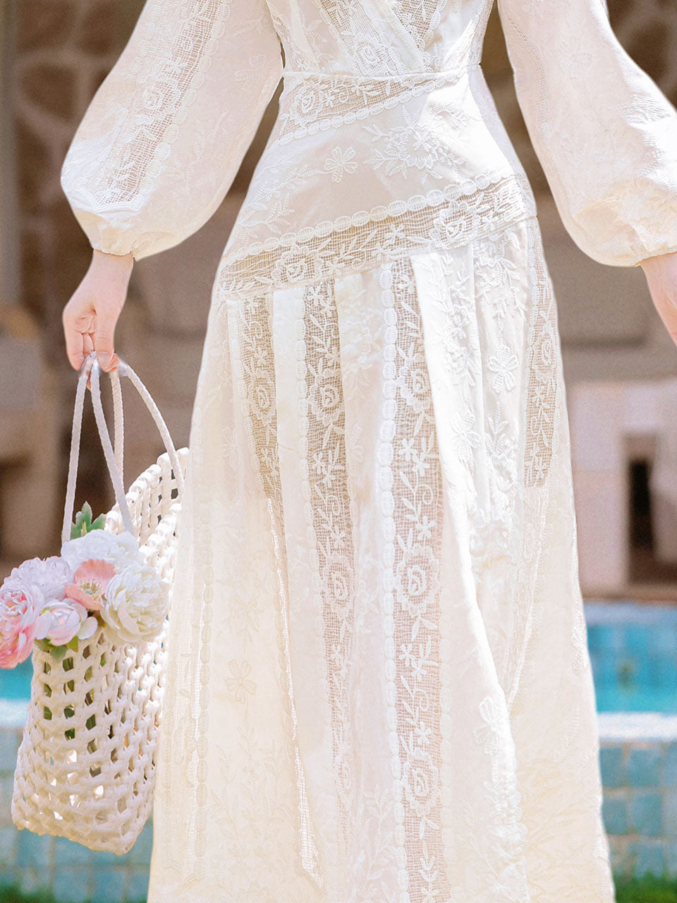 1950S White V Neck Lace Long Sleeve Swing Dress