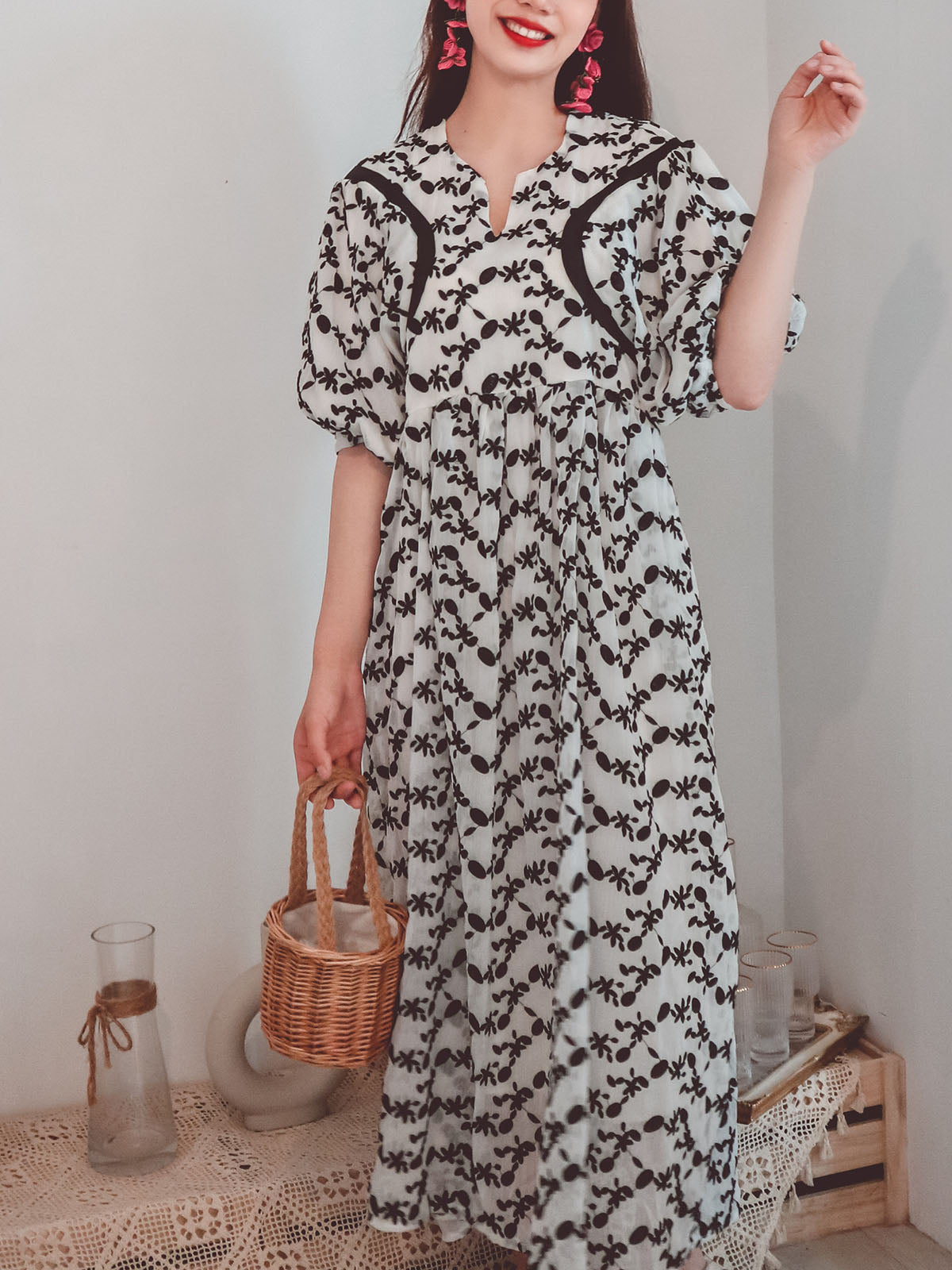 Jolly Vintage Lace Embroidered Black Floral Half Sleeves Boho Maxi Dress
