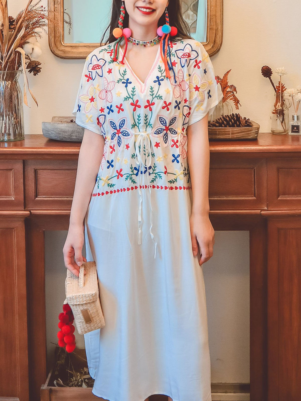 Jolly Vintage Bohemian V Neck Embroidered Floral Short Sleeve Boho Dress