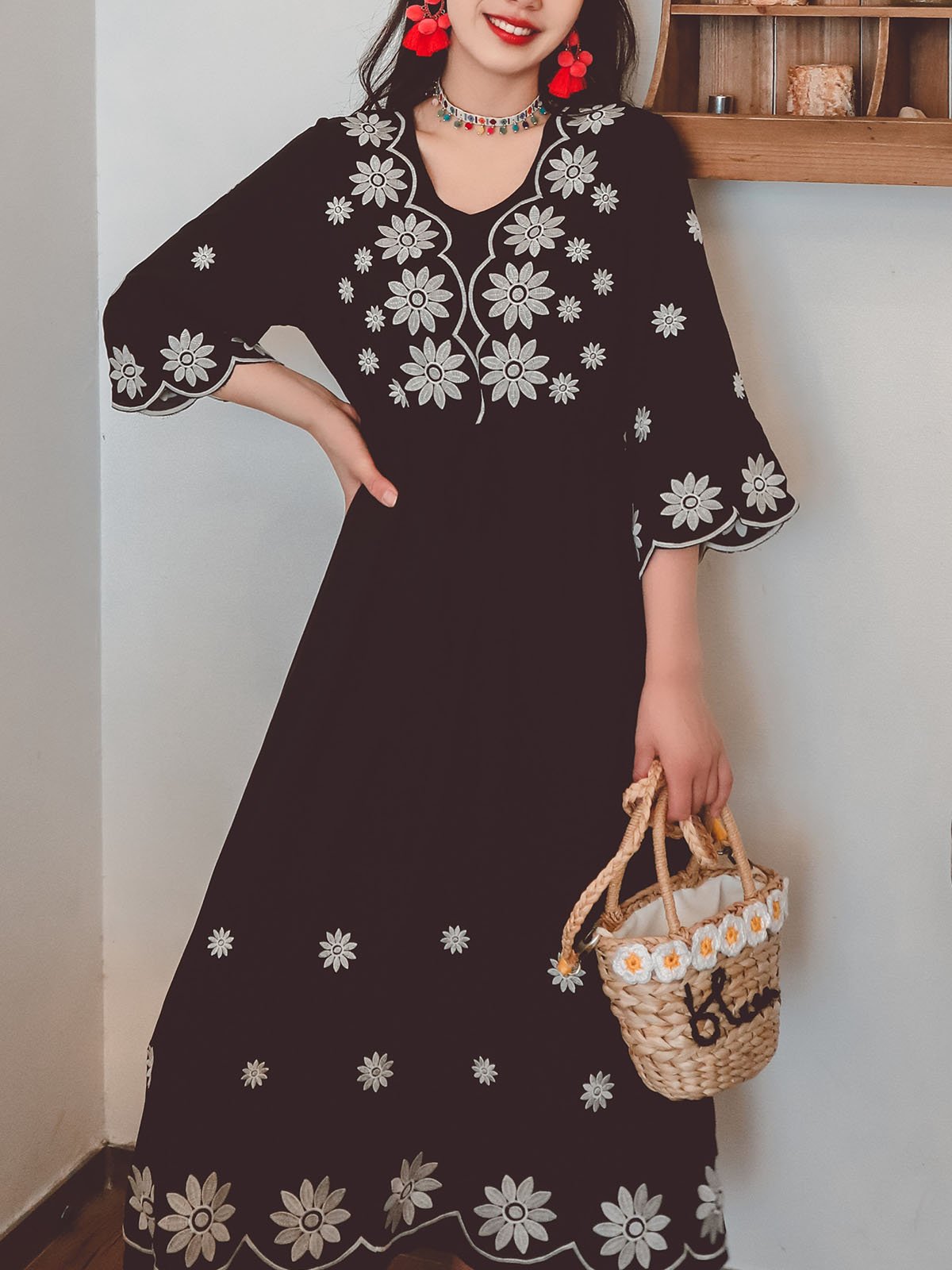 Jolly Vintage Embroidered Floral 3/4 Sleeves V Neck Boho Dress